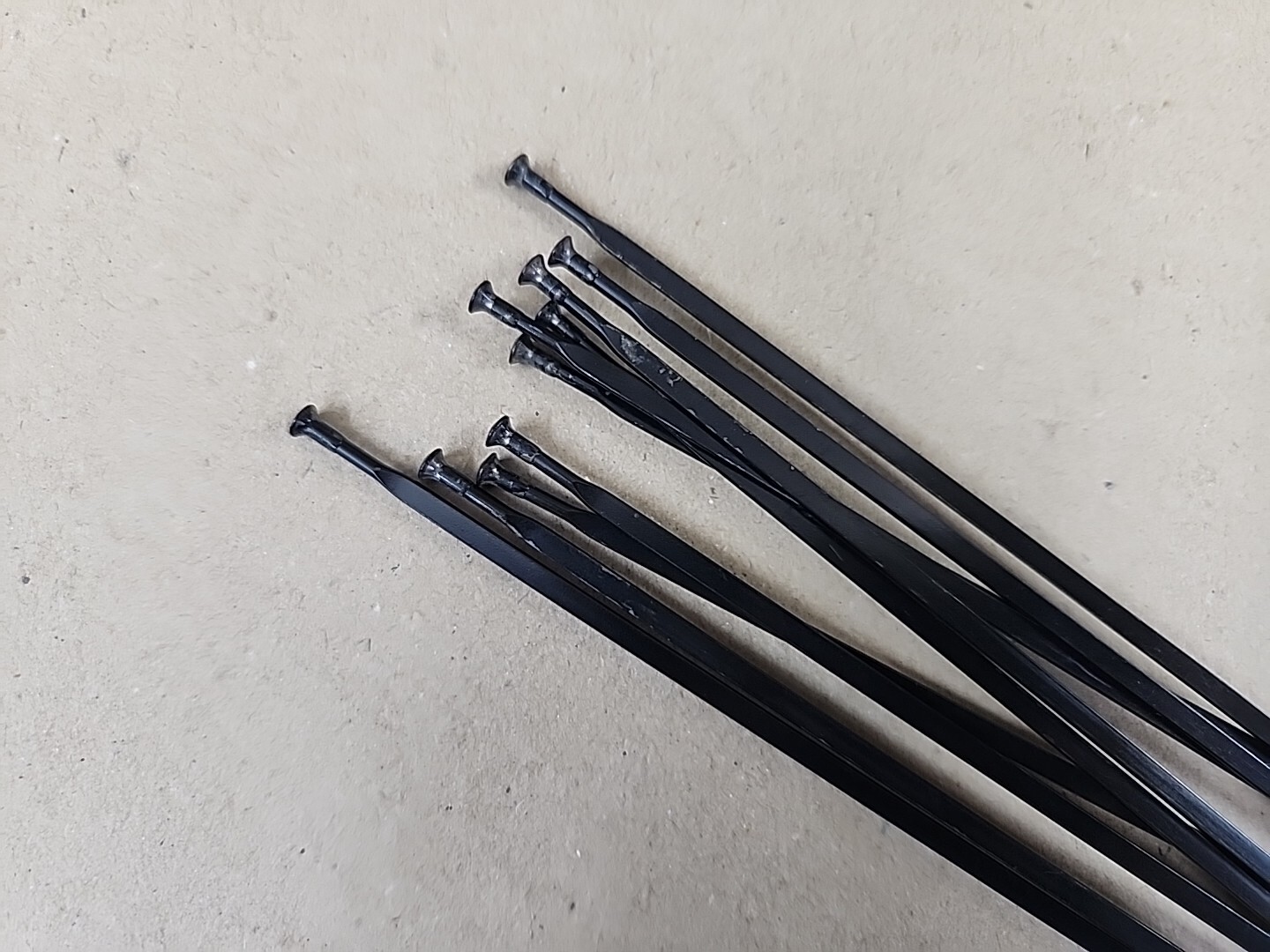 Mavic Spoke 285 mm For Front & Rear Aksium Wheel
