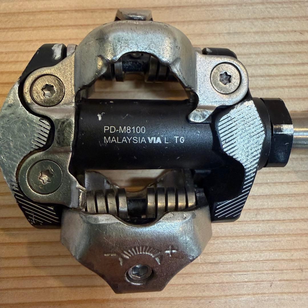 SHIMANO PD-M8100 SPD Pedals Used Smooth Rotation Minor Scratches