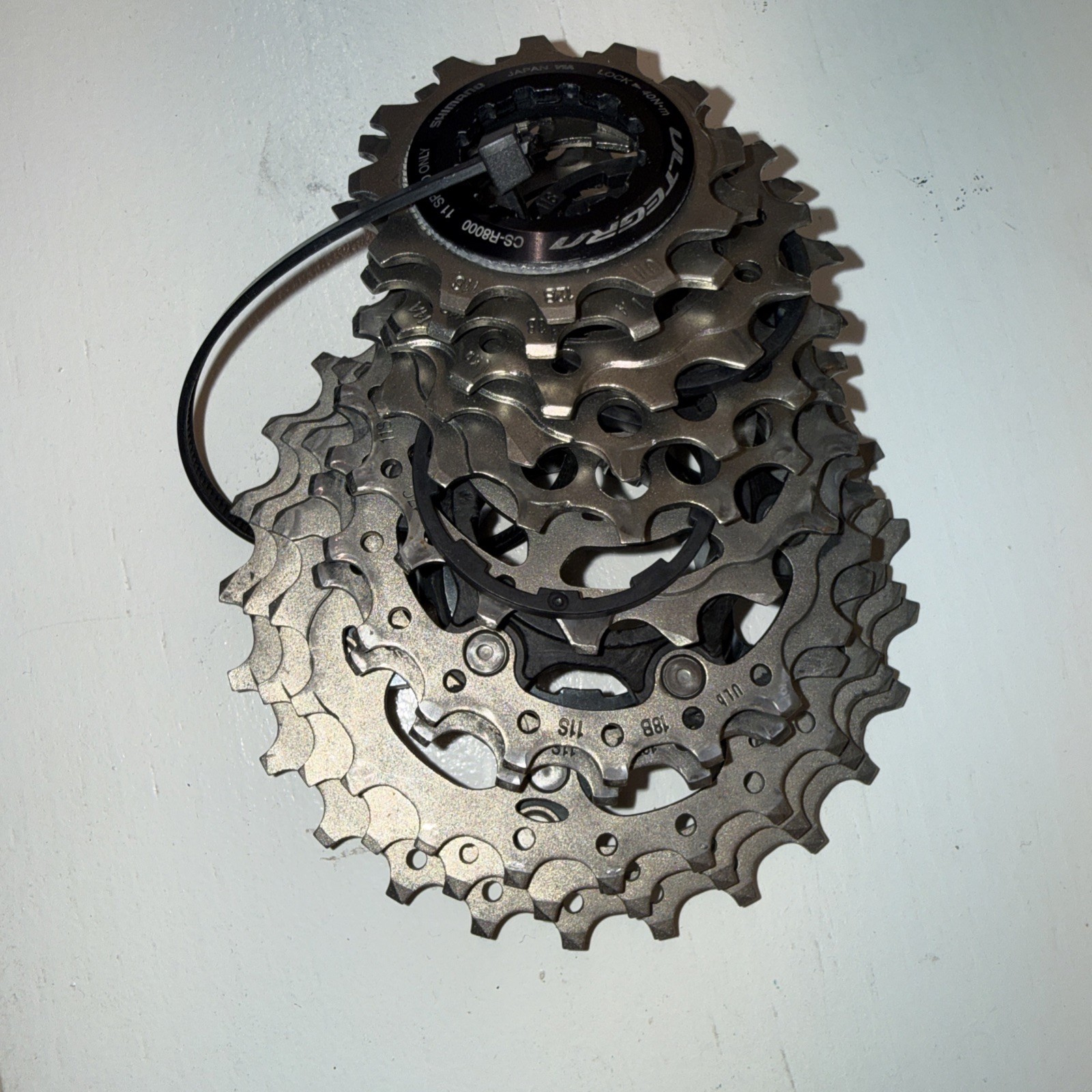 Shimano Ultegra CS-R8000 Cassette, 11 Speed 26 Tooth, w Bike Chain, Pre-owned