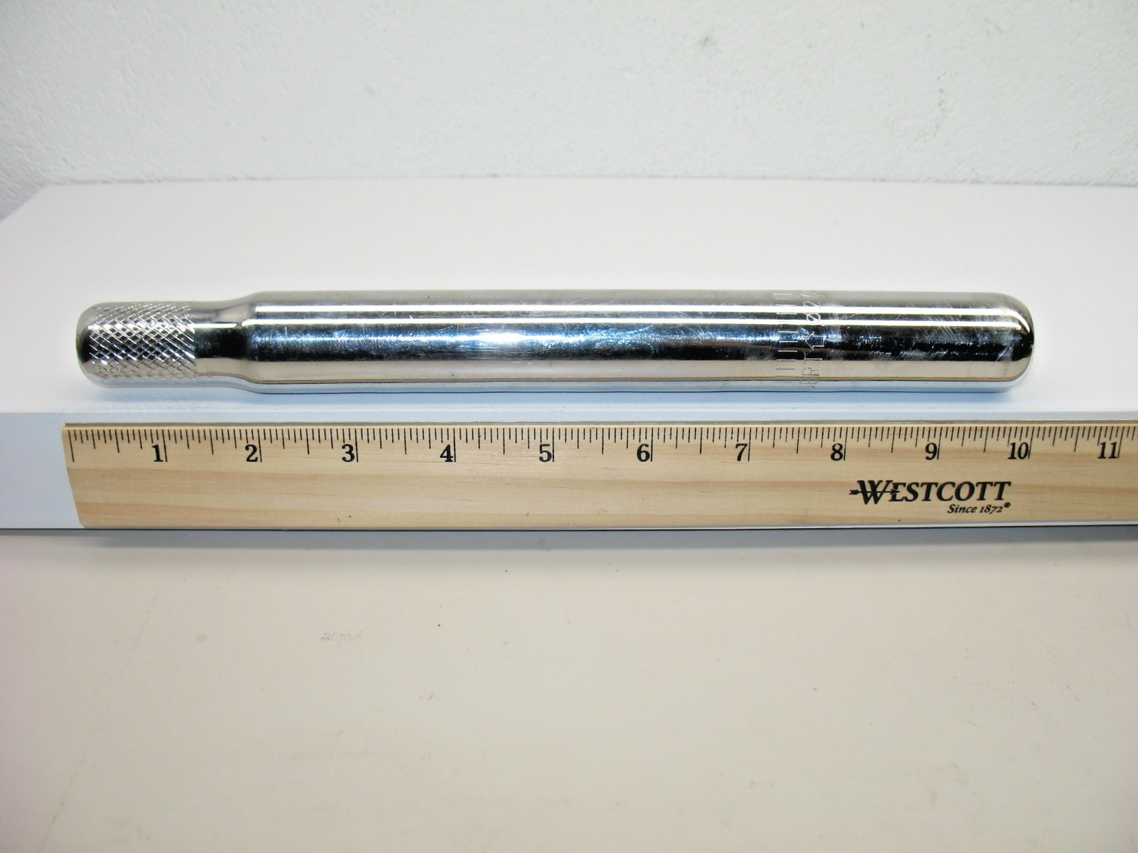 Chrome/Silver Steel Bicycle Seatpost 27.2 – Used