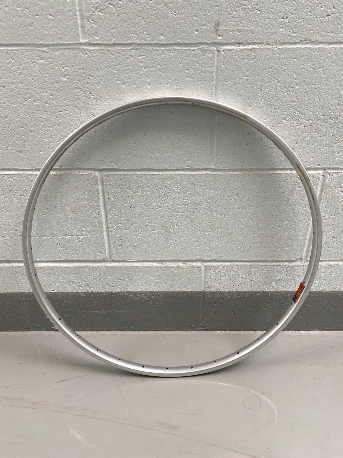 Mavic Sport NOS 32h 24″/600c Tubular Rim – Vintage 1970s Wheel Rim