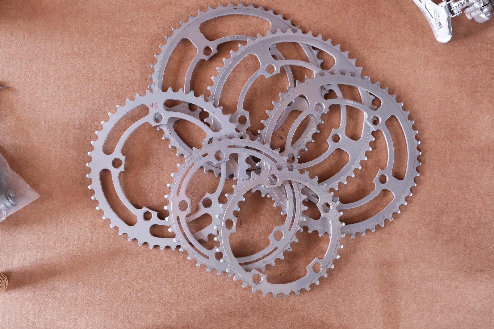 vintage 6 Sakae 118 BCD Chainrings