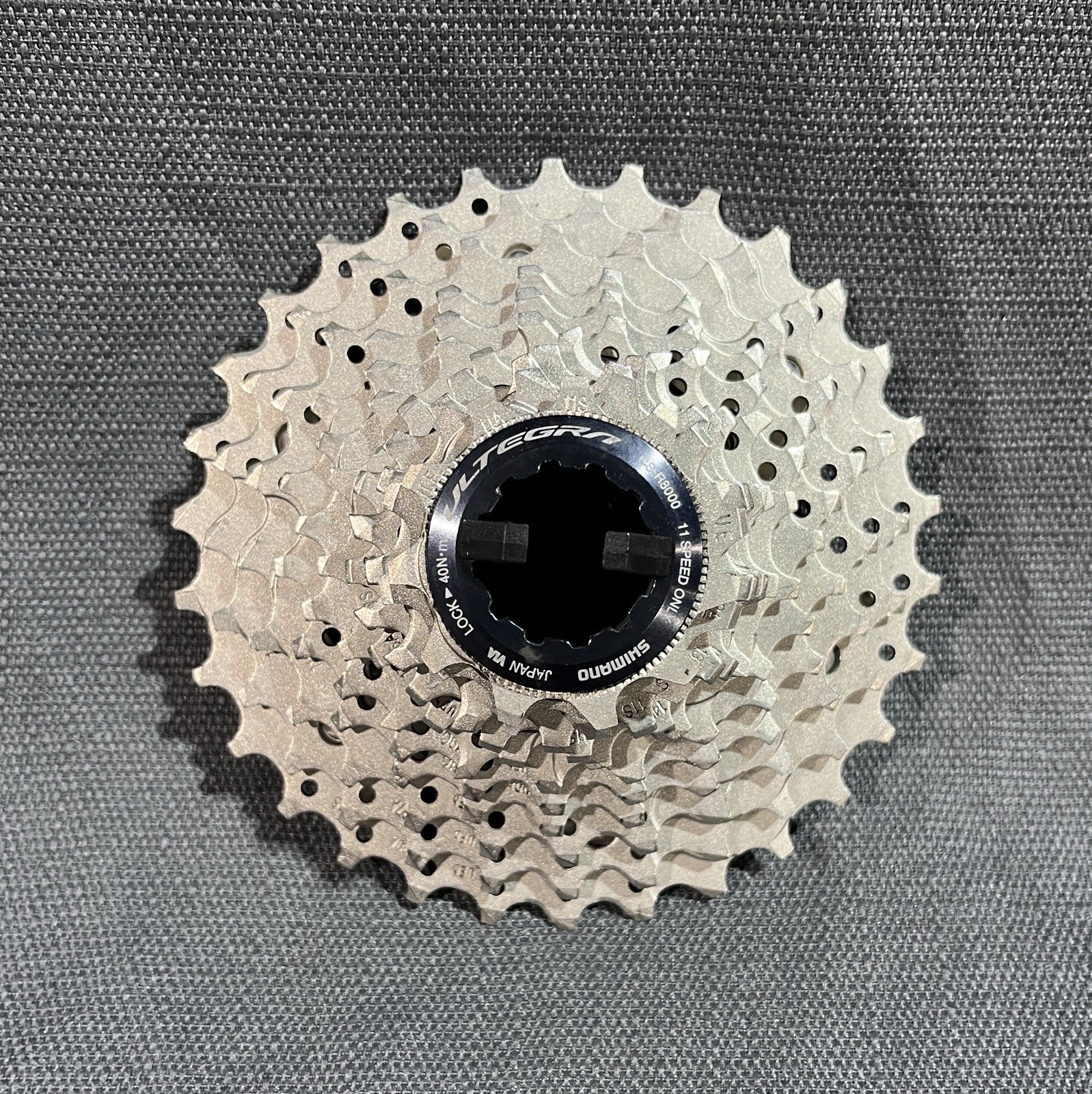 Shimano Ultegra CS-R8000 11-30T 11-Speed Road Cassette Hyperglide HG-EV