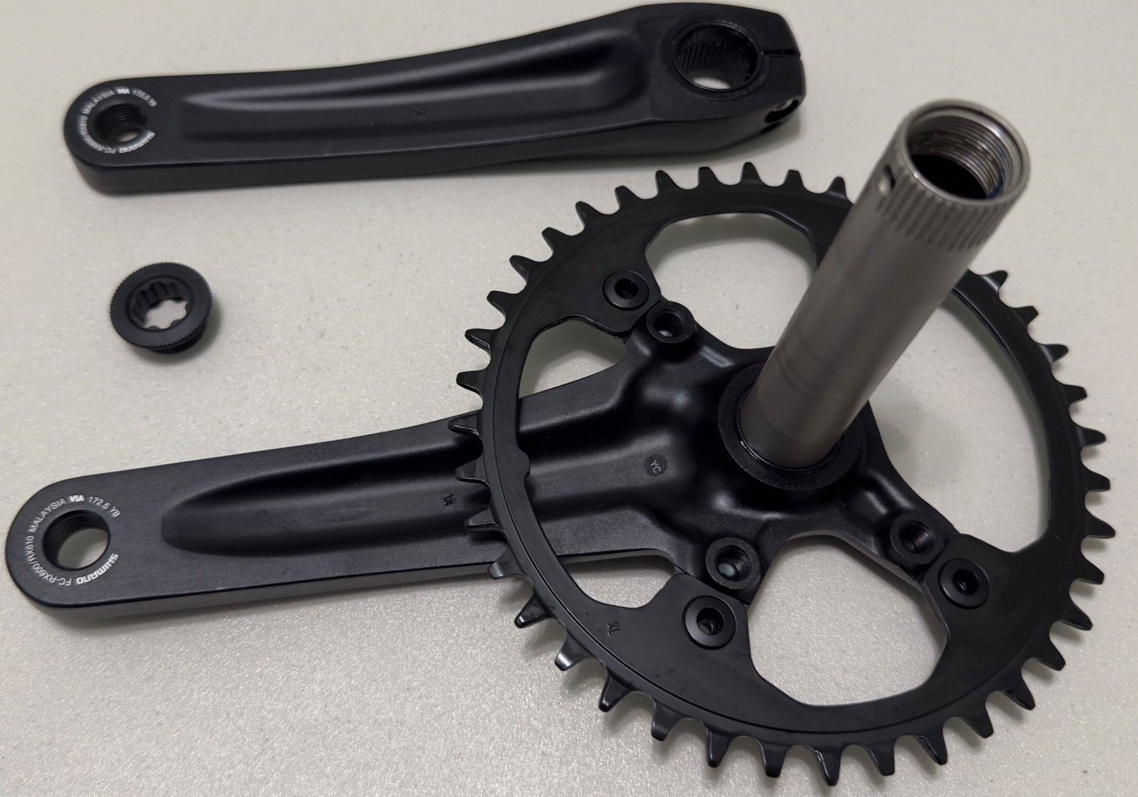 New Shimano GRX FC-RX610 Crankset 1 x 12-Speed, 172.5mm, 110BCD 40T, take off.