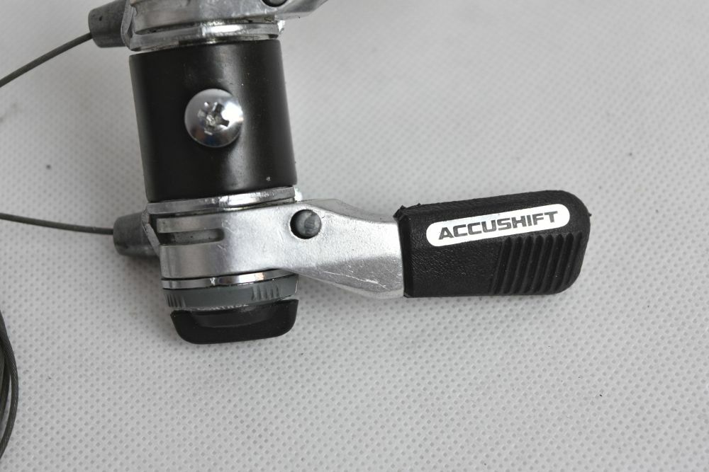 SUNTOUR accushift stem shifters ! index 6s ! clamp 20mm ! NOS !