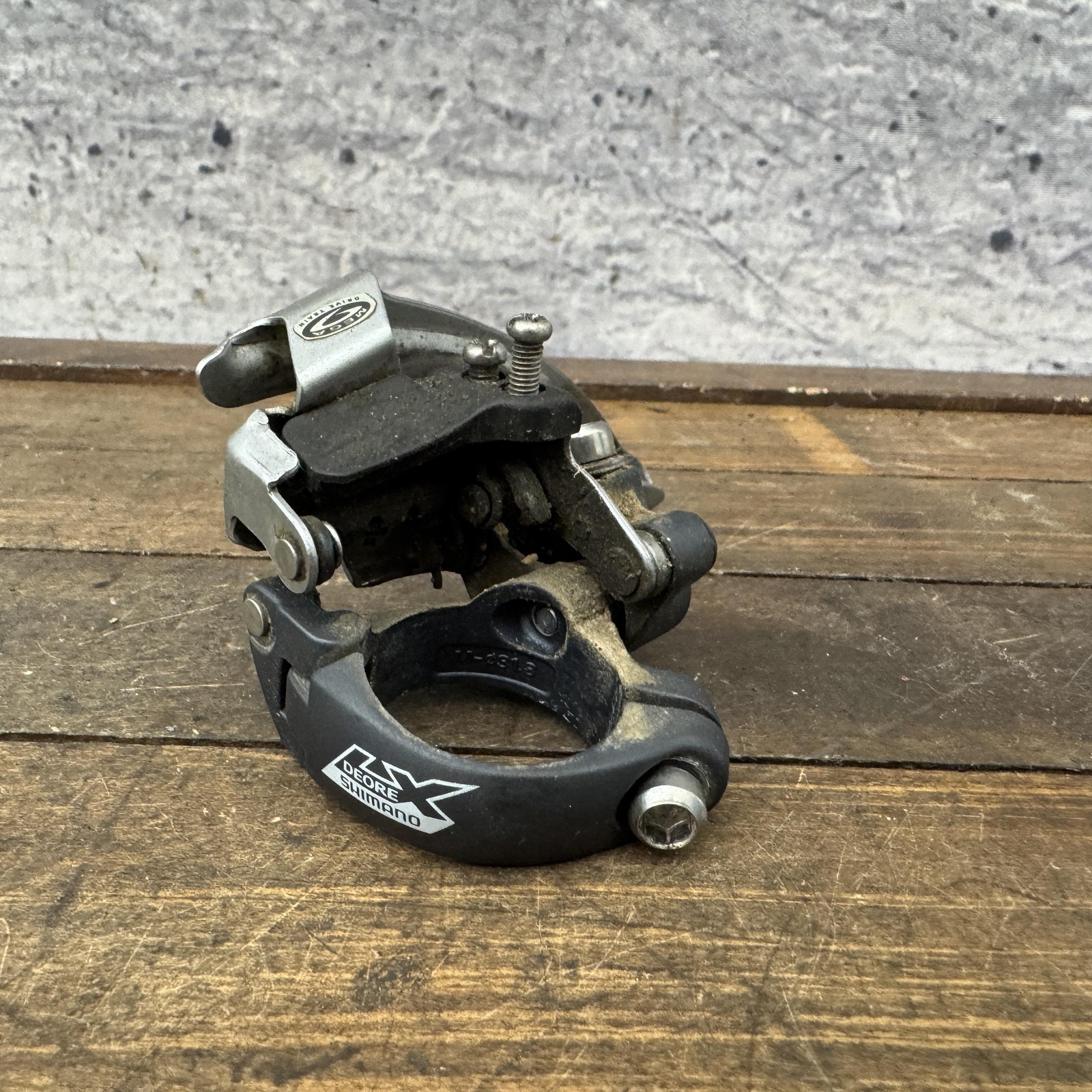 Shimano Deore LX Front Derailleur Clamp On 31.8 Triple Bottom Pull Japan 120g