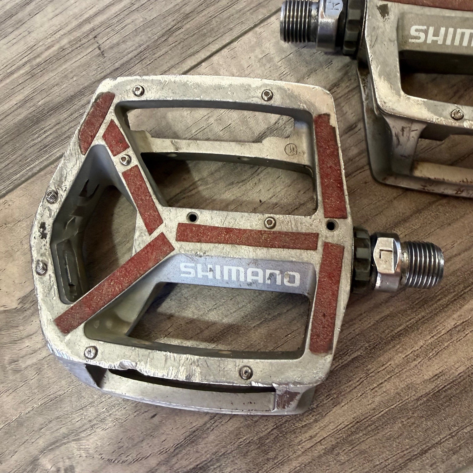 Shimano DX PD-MX30 Platform Pedals Gray 9/16