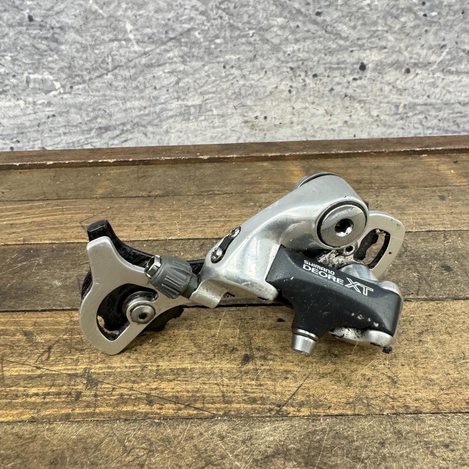 Vintage Shimano Deore XT RD-M737 Rear Derailleur 8 Speed 90s MTB 258g Japan