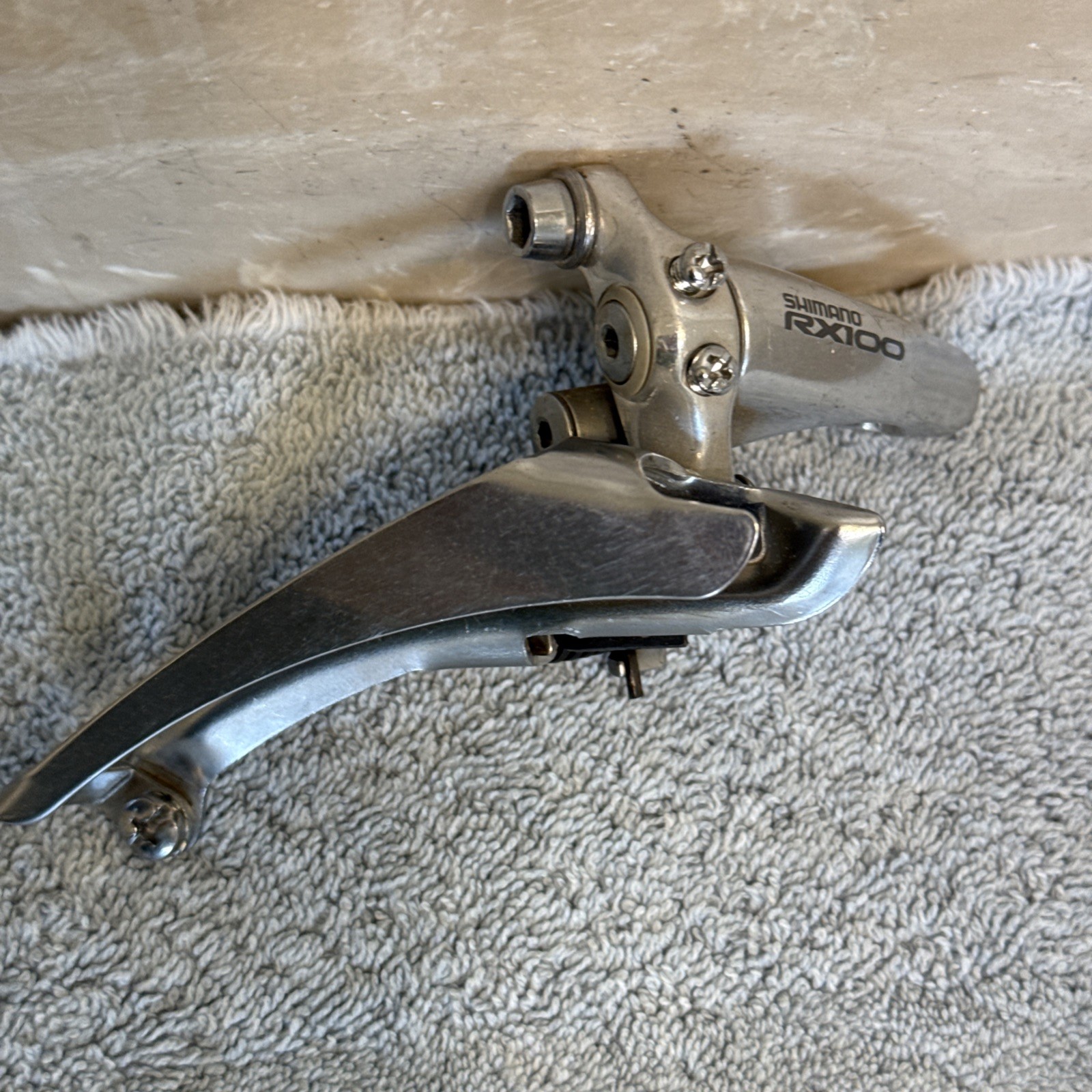 Shimano RX100 FD-A550 Front Derailleur with 28.6mm Clamp 2 x 7-Speed [ssg]