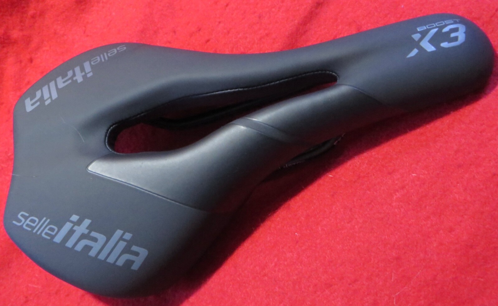 Selle Italia X3 XP Lady Boost Superflow Saddle Bike Seat – Brand New