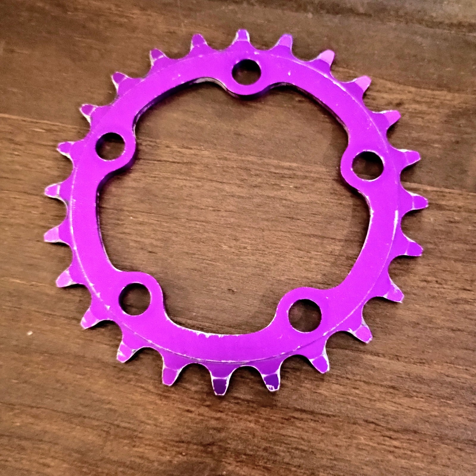 Vintage 90s Avitar 24T Chainring 74 BCD 5-Bolt Vivid Purple Bike Aluminum Inside