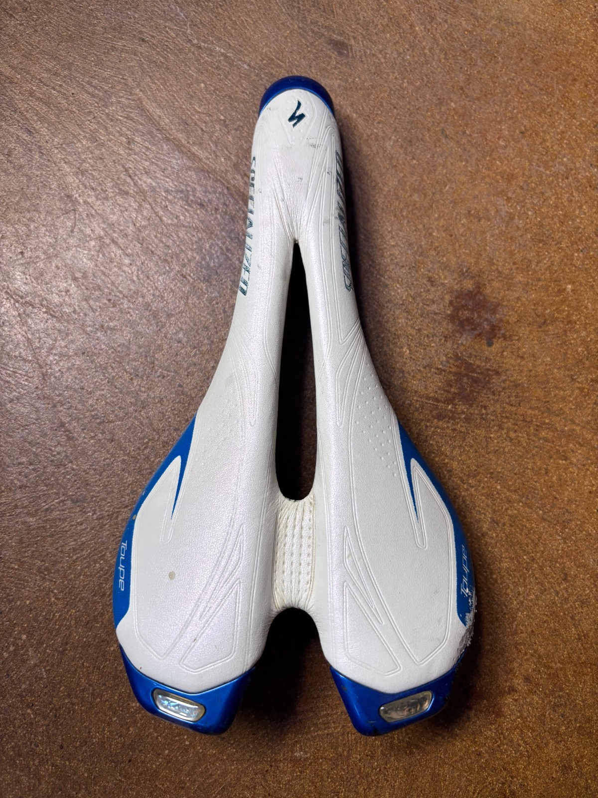 Specialized Toupe 143mm Ti rails saddle