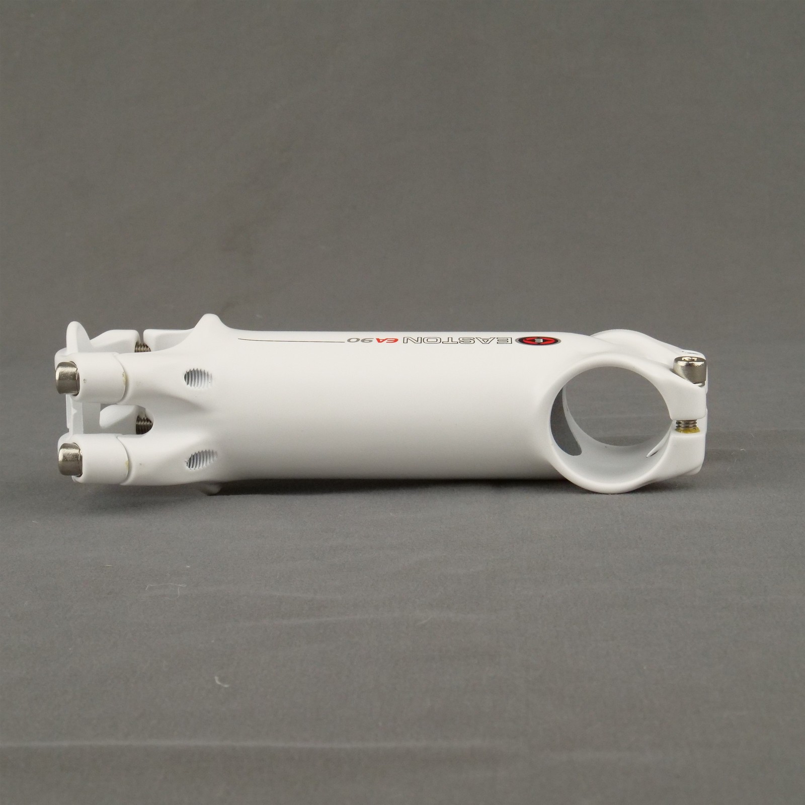 Easton EA90 Stem 120mm 10° 31.8 1-1/.8″ Aluminum White Threadless 140g