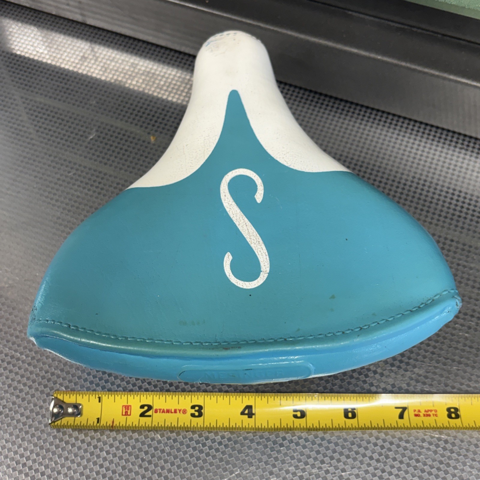 Vtg Schwinn Mesinger USA S Seat Bicycle Saddle Teal Typhoon Racer Collegiate