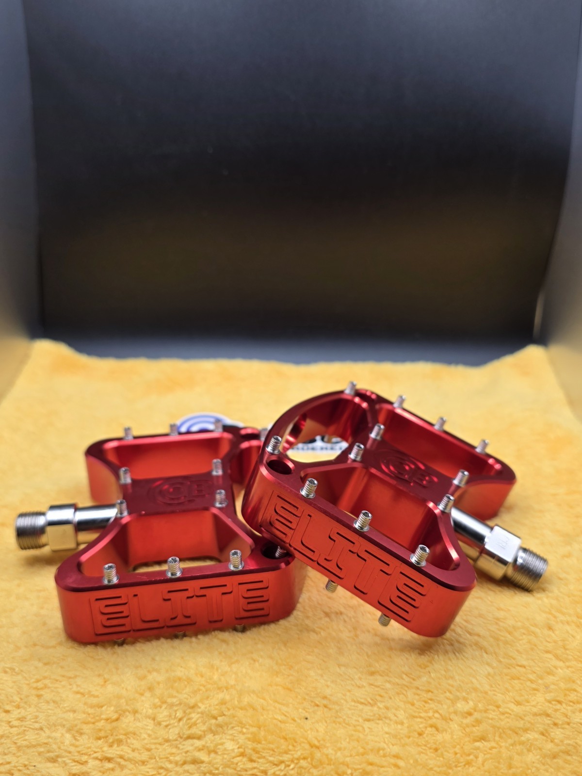 BULLSEYE 🎯 ELITE Pedals Red Rare Upgraded Bearings BMX GT HARO se Bikes HUTCH