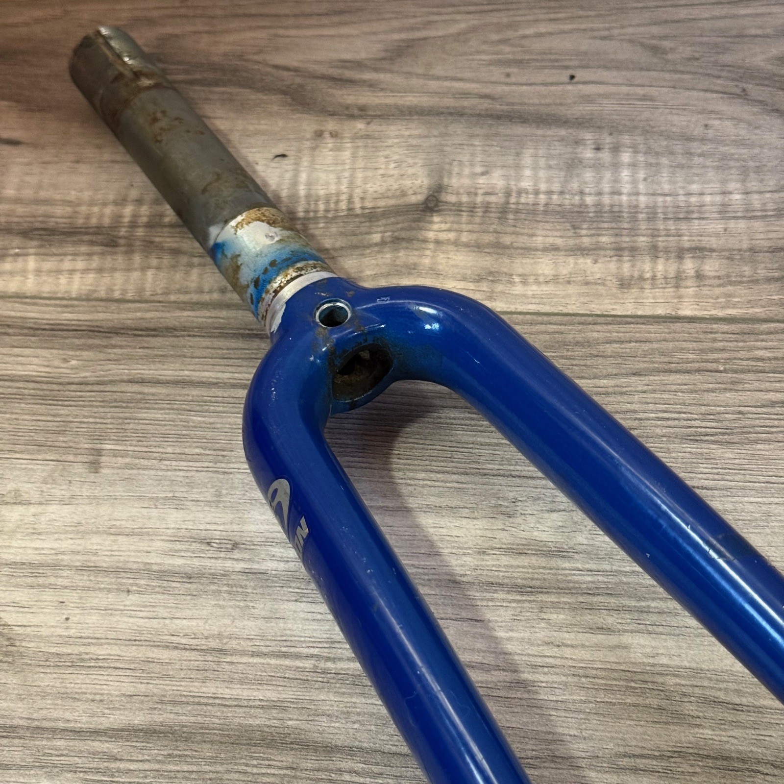 Trek Icon Carbon Road Fork 700C 1-inch Threaded 150mm Steerer Blue