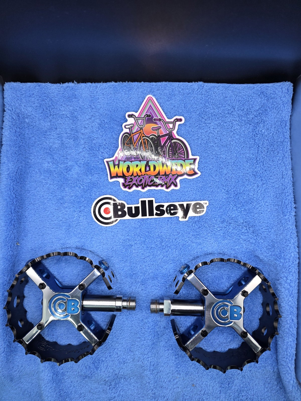 BULLSEYE 🎯 X WORLDWIDE NEW Collab Pedals Limited Edition BMX Se Bikes Hutch GT