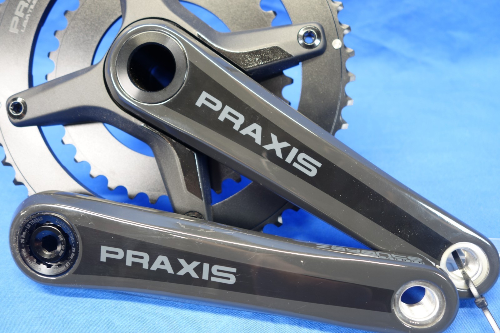 Praxis Zayante Carbon 172.5mm Road Bike Crankset, 50/34t 2×11 Speed, M30 Spindle
