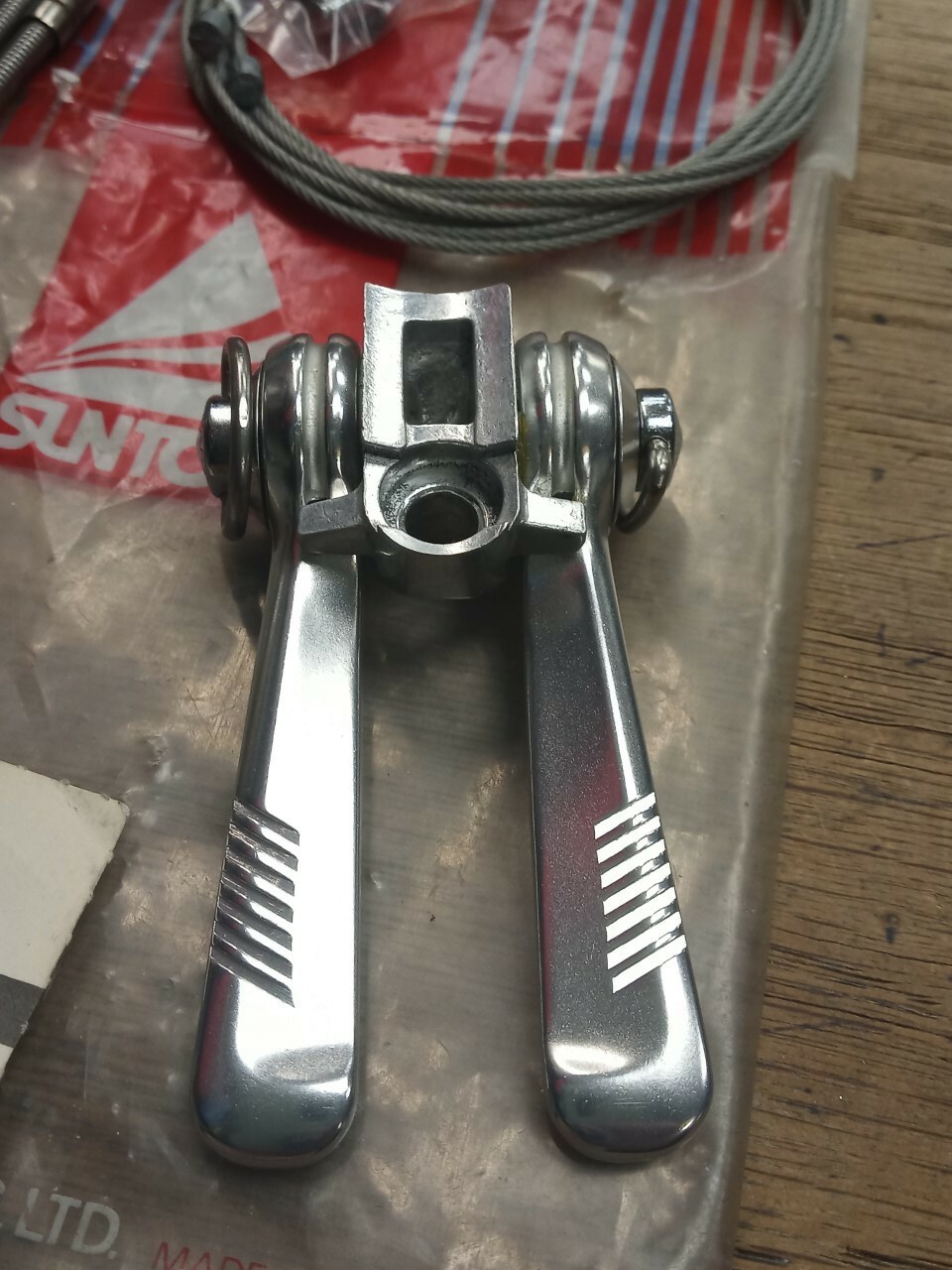NOS Vintage Suntour SUPERBE PRO Downtube Top Braze On Mount Friction Shifters 