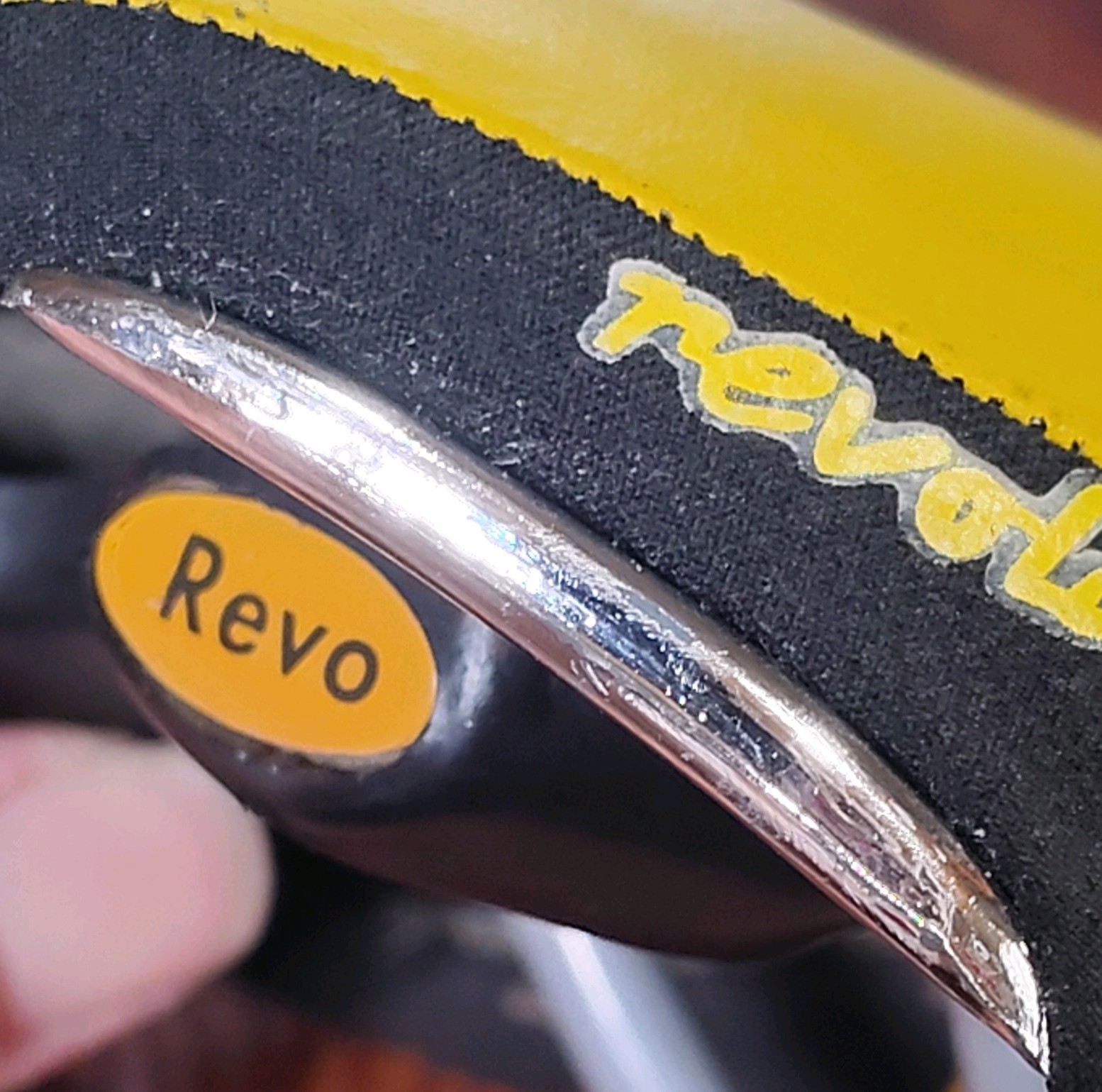 Specialized Revolution Prolong Total Flex Control Saddle Yellow Made in Italy