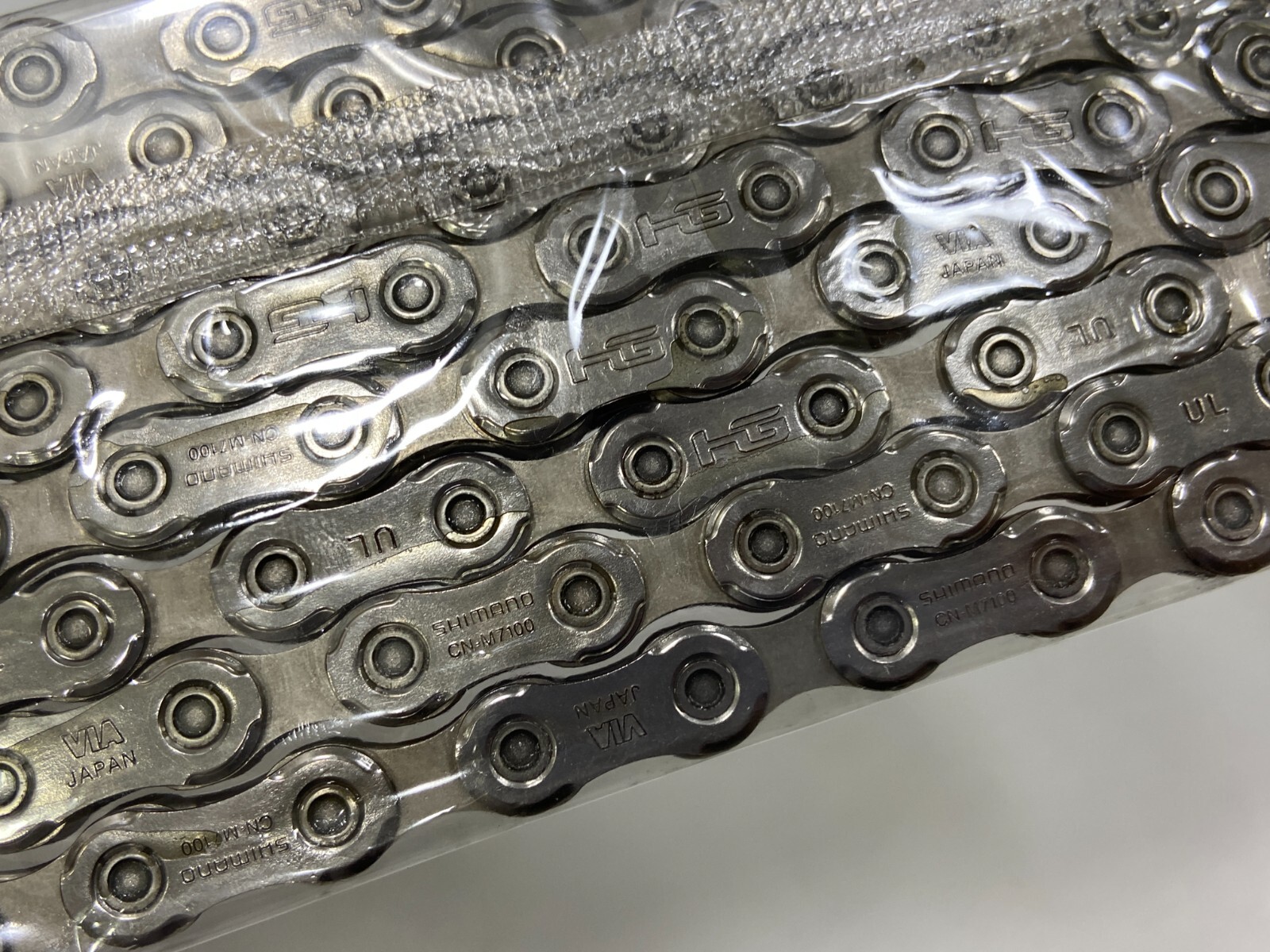 Shimano SLX 105 CN-M7100 12Speed MTB Bicycle Chain (116-Links) Silver