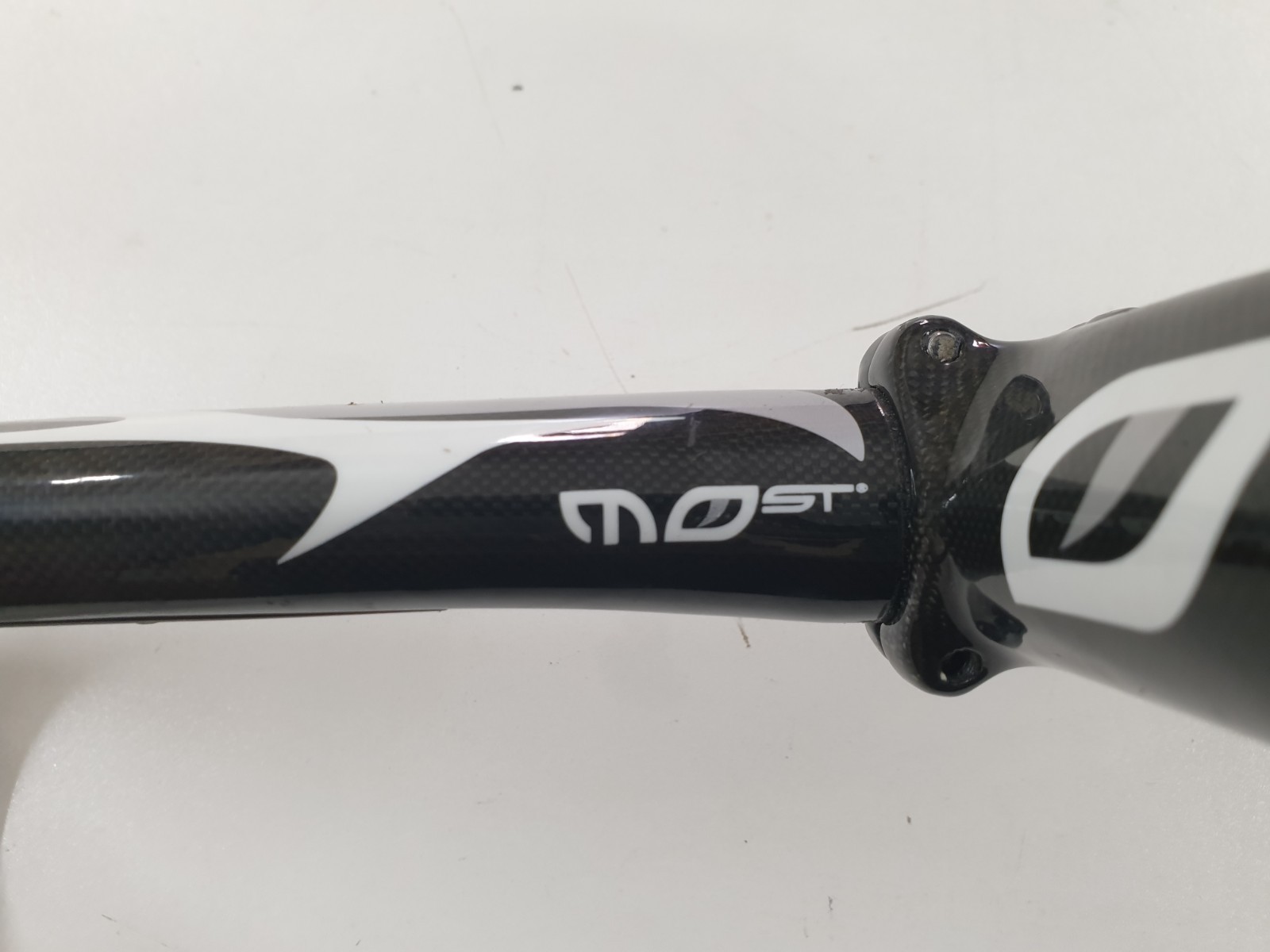 Pinarello Most Jaguar XFC Aero Di2 Carbon Handlebar 440 mm & Stem Most 110 mm