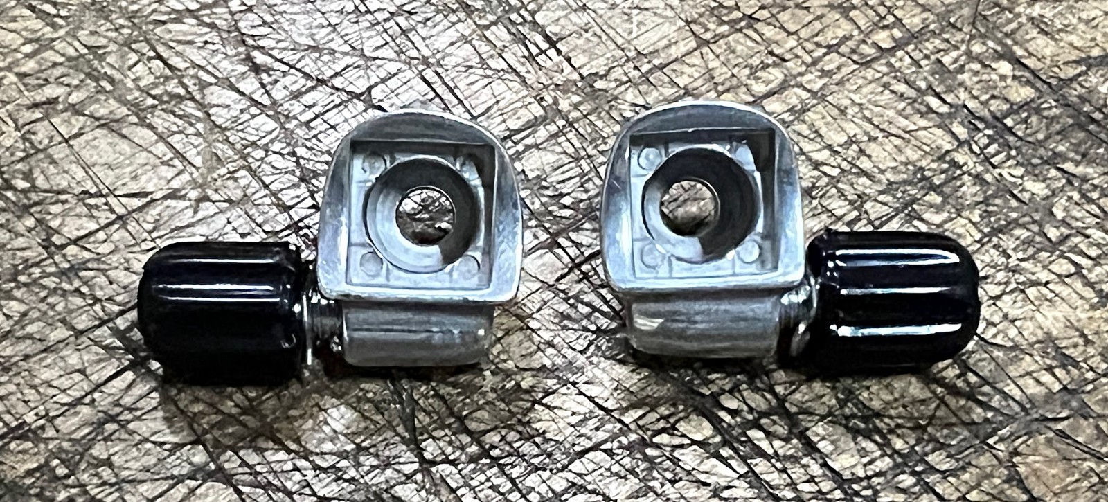 Shimano 600 STI Cable Stops for Downtube Braze CURVED – BRAND NEW (NOS)