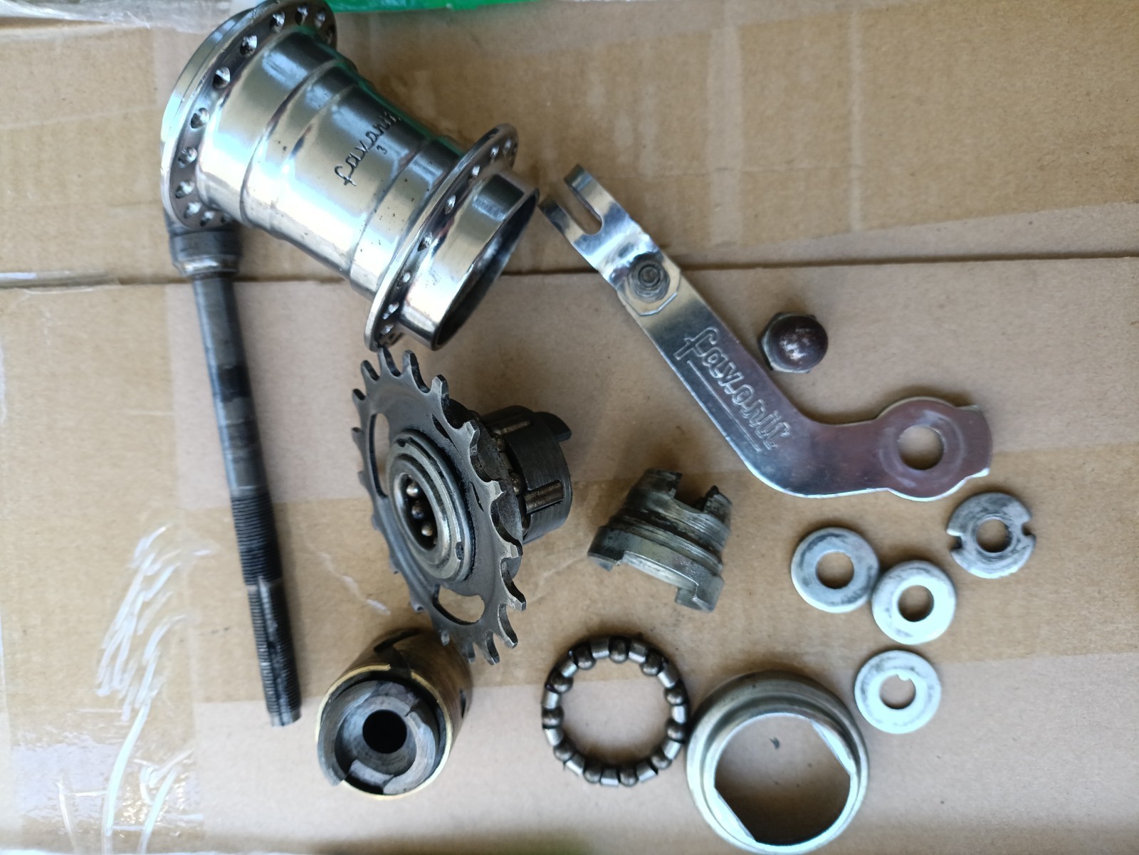 Vintage TORPEDO SINGLE SPEED COASTER BRAKE REAR HUB 36 H, 18T Favorit CzechRepub