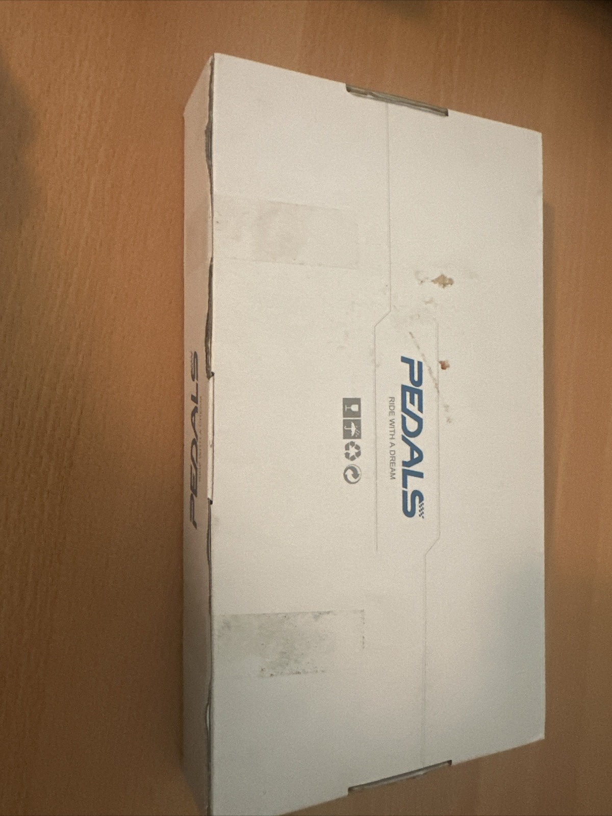 MZYRH Mountain Bike Pedals With Cleats Left And Right Red Pair BNIB