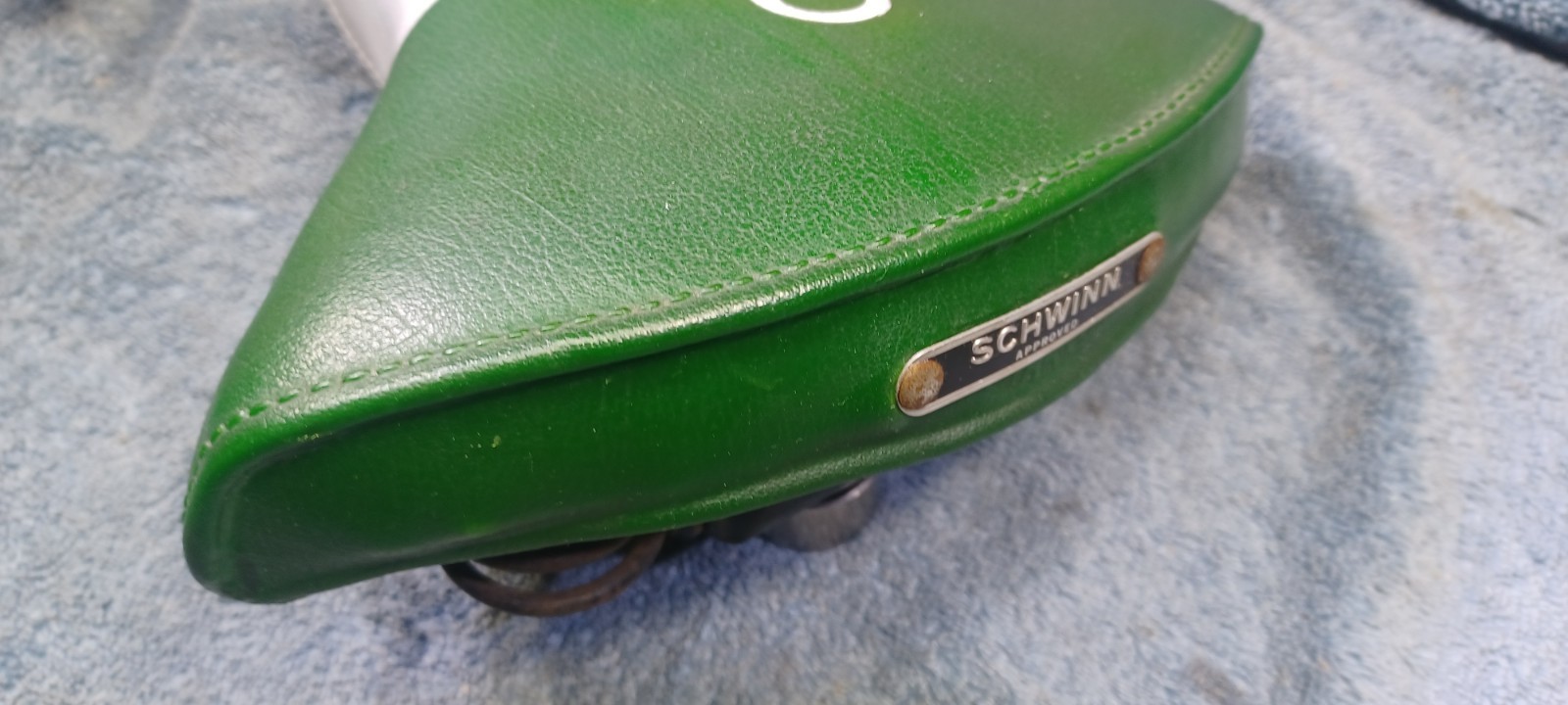 VGC Vintage «S» type Schwinn Green Mesinger Bicycle Seat Saddle with seatpost