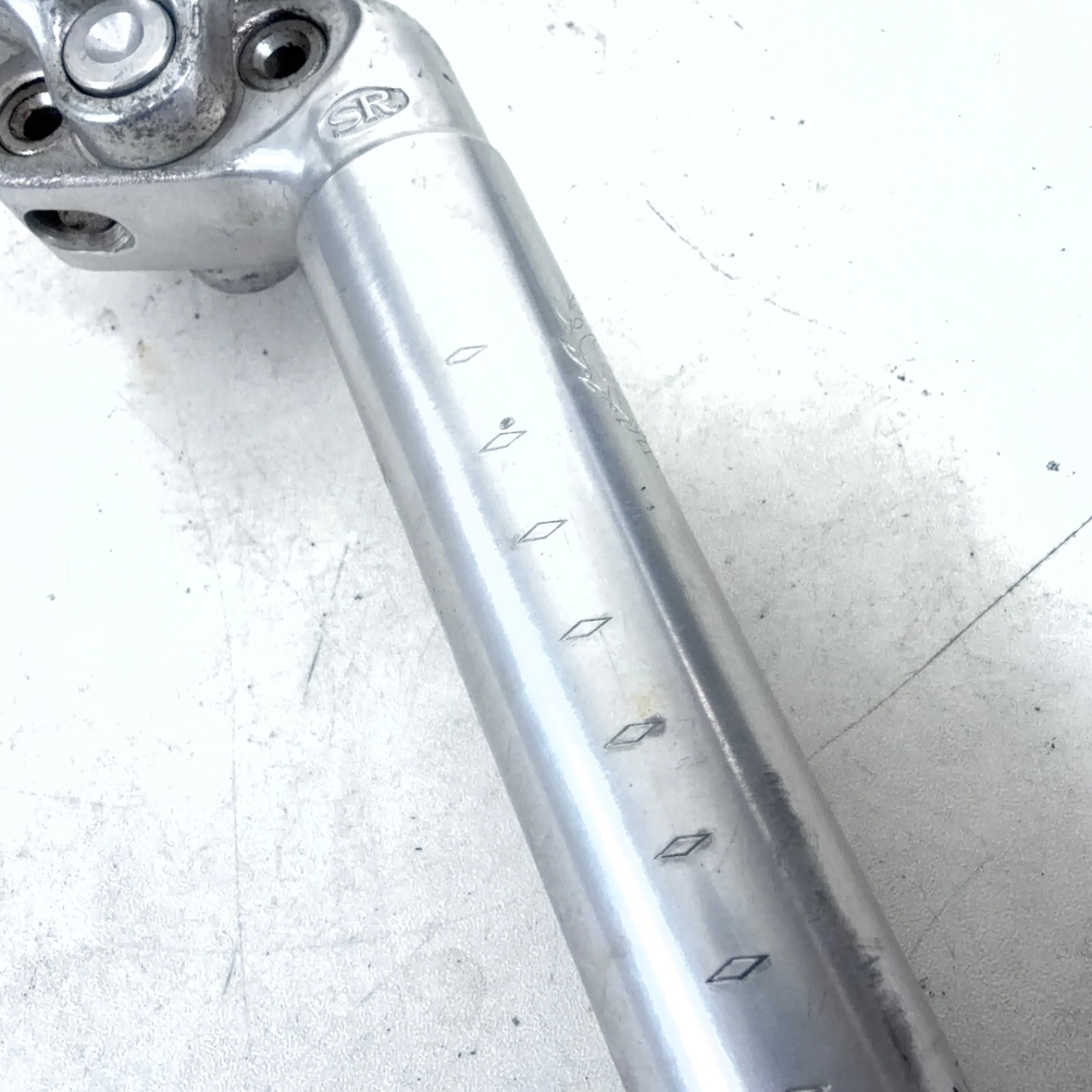 Sakae Japan Vintage SR Royal Adjustable Alloy Seatpost ø26.8/200mm, 20mm Setback