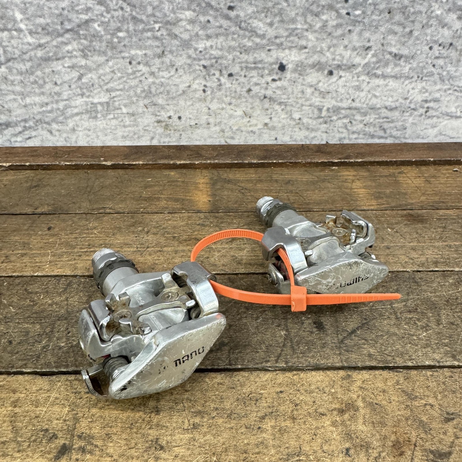 Vintage Shimano Deore XT Pedals SPD PD-M747 Clipless MTB Bike 9/16 390g Japan