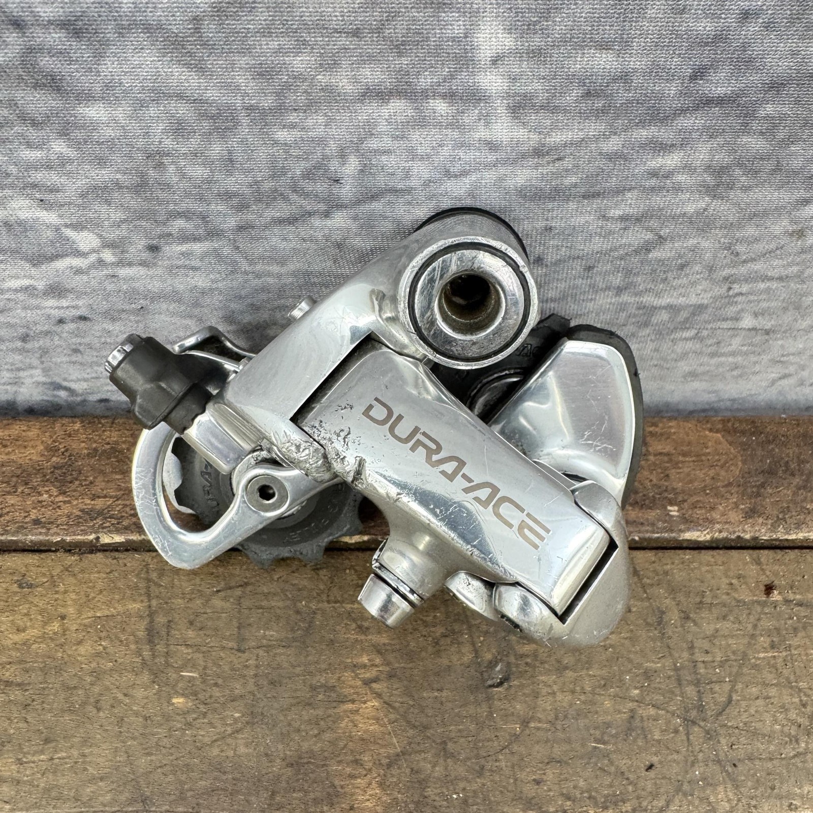 Vintage Shimano Dura-Ace RD-7700 Rear Derailleur 9 Speed Short Cage Silver 185g