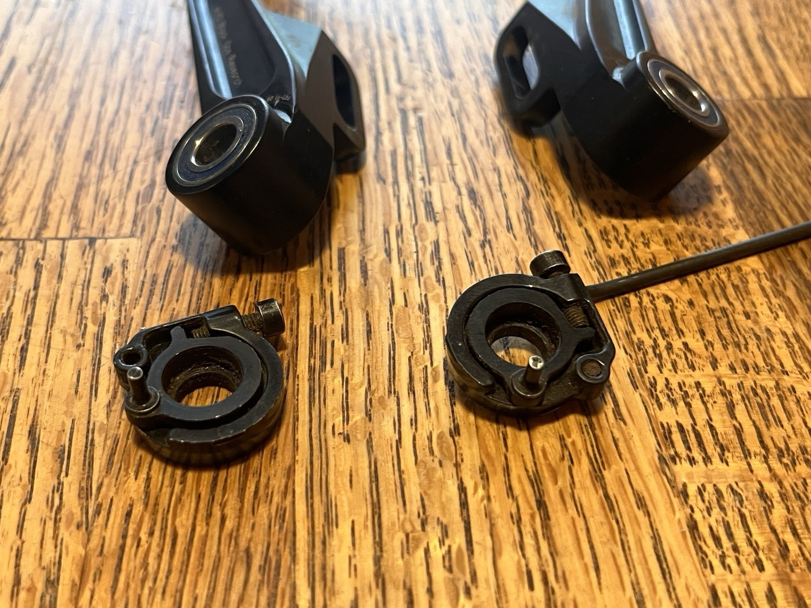 Vintage Avid Black Ops V-brake, partial