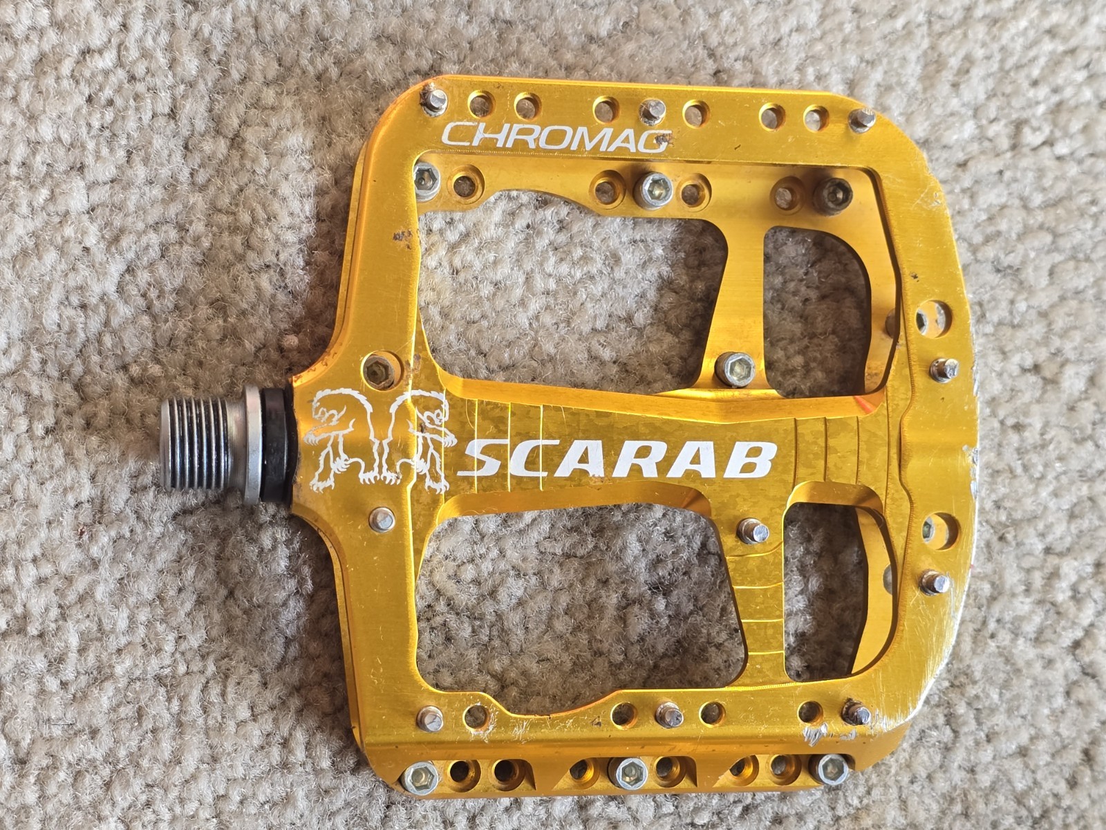 Chromag Scarab Platform pedals 9/16 sealed bearings Gold BMX mountain bike Mtb