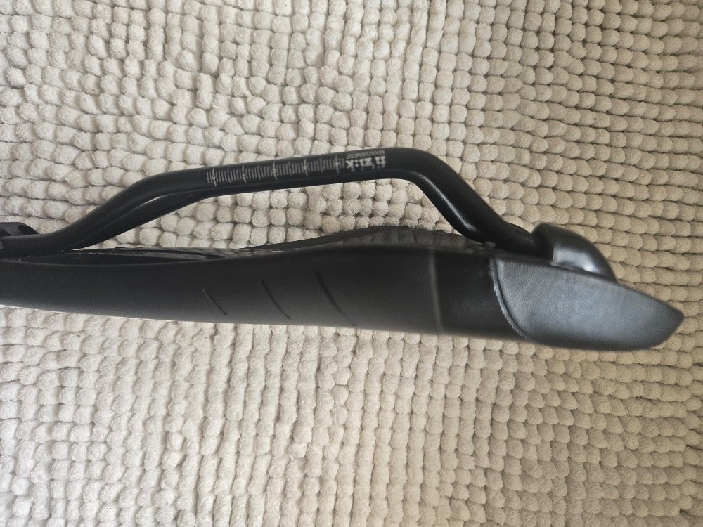 fizik m7 saddle New take off 125mm width