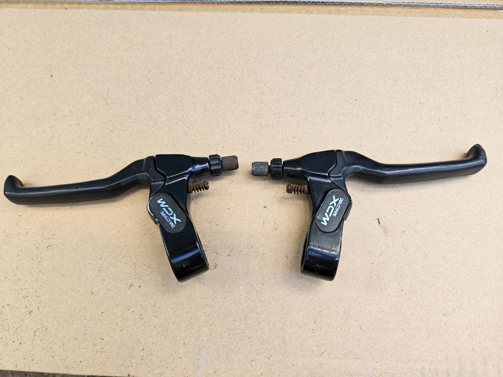 Vintage Dia Compe XCM Mountain Hybrid Bike Brake Levers Black Japan low miles