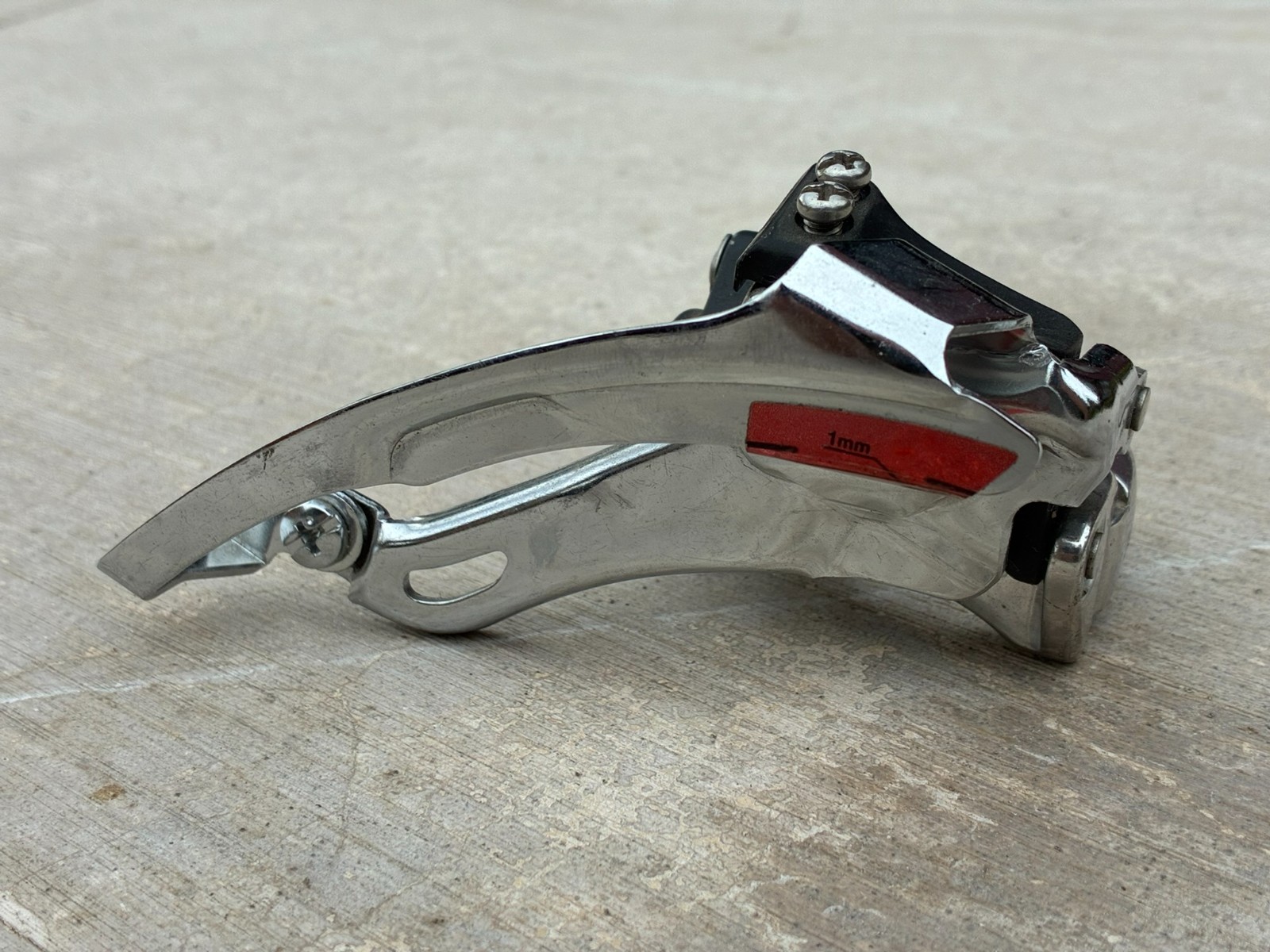 NOS Shimano Deore XT FD-M739 Triple Front Derailleur | 28.6 mm / Top pull