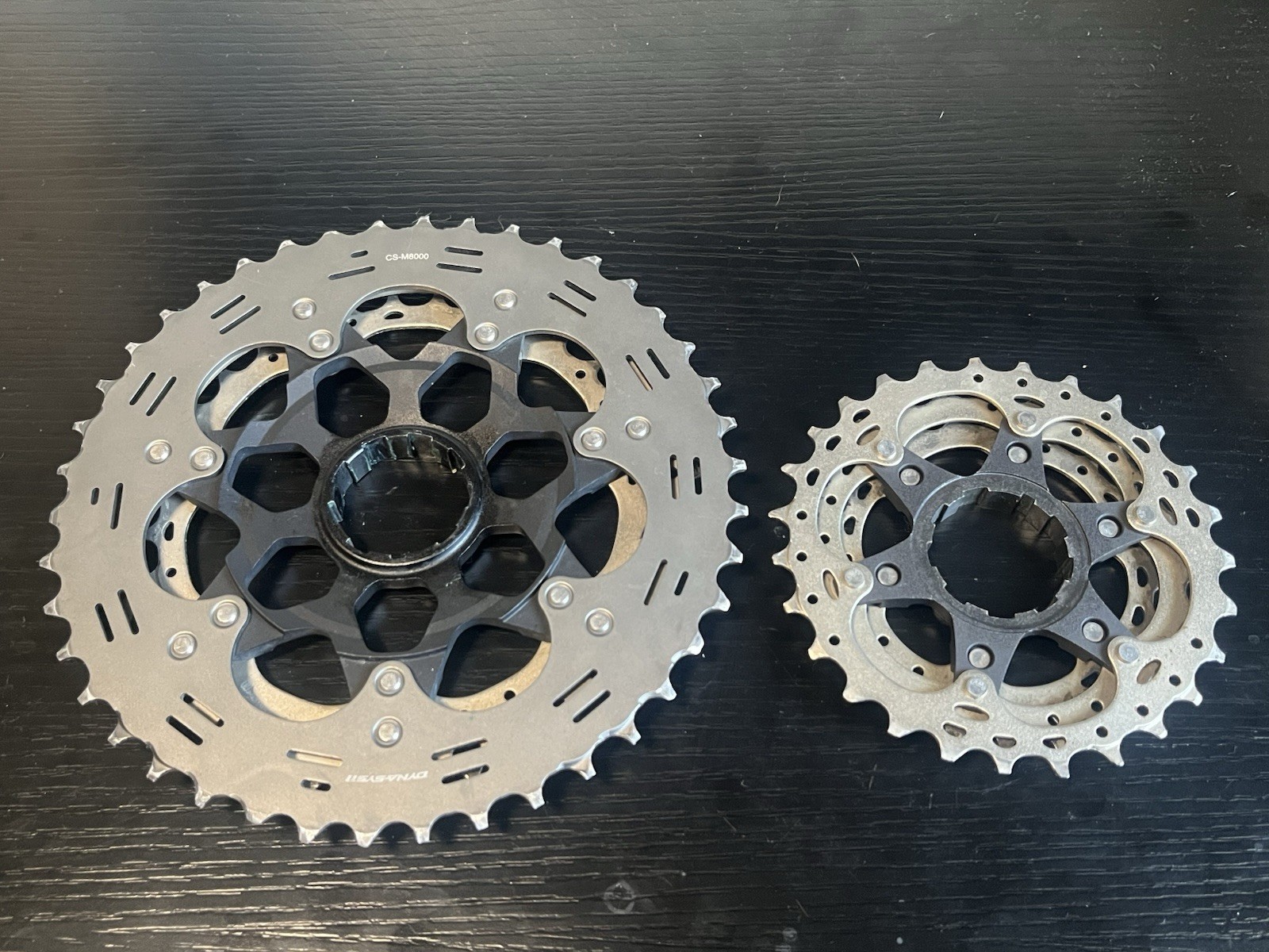 Shimano Deore XT CS-M8000 11-Speed MTB Cassette 11-42T w/ Lockring