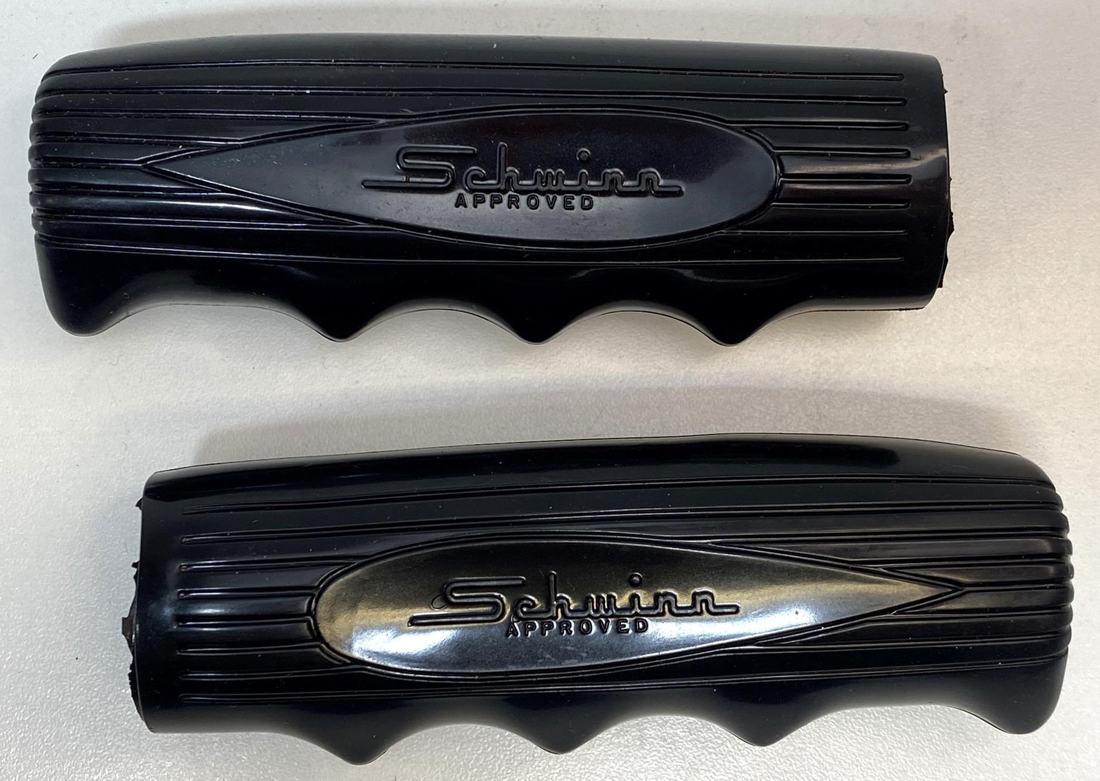 new old stock 1970’s Schwinn CUSHION GRIPS Black