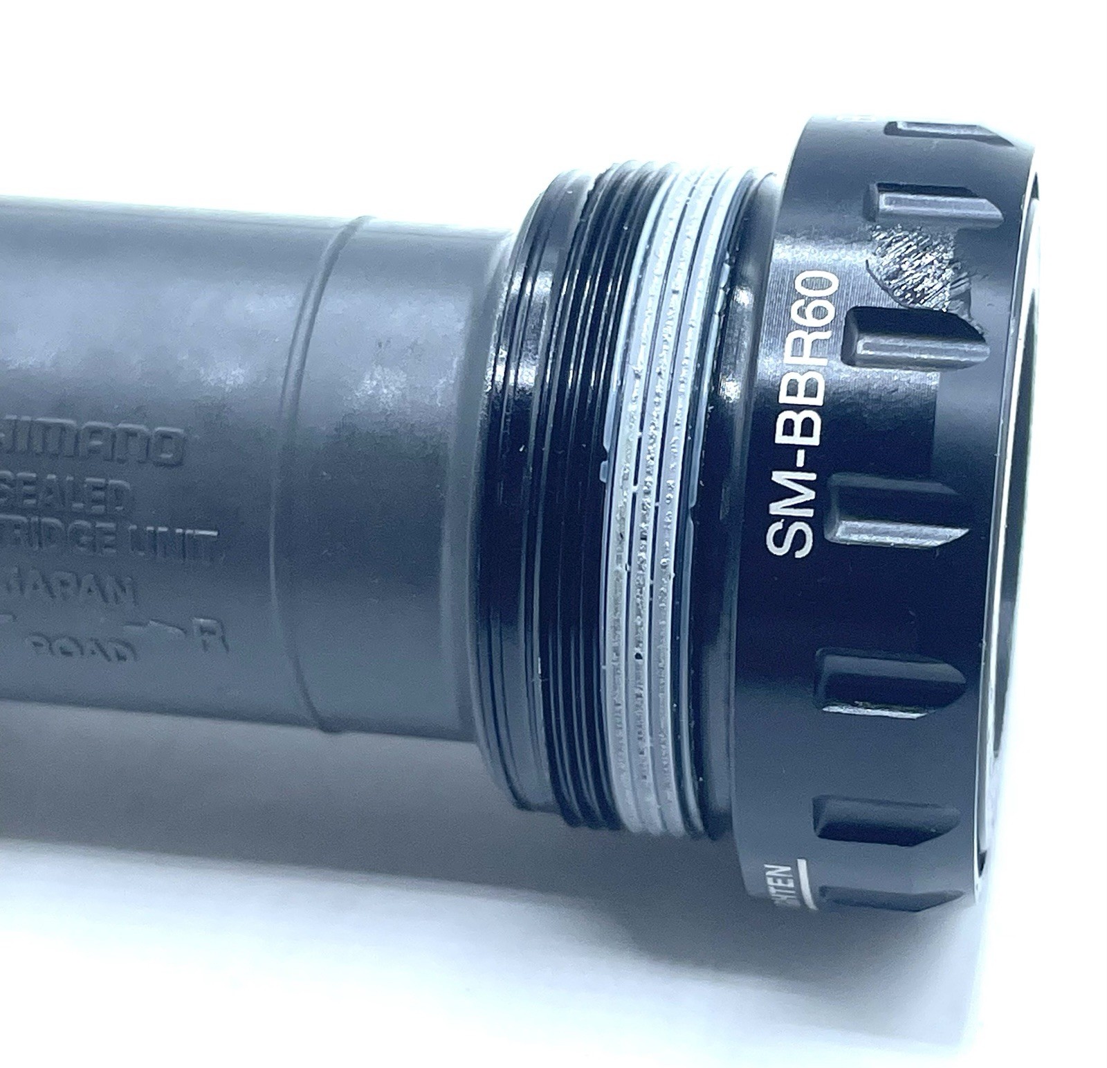 Shimano Ultegra SM-BBR60 Road Bicycle Bottom Bracket Black 68 / English Threaded