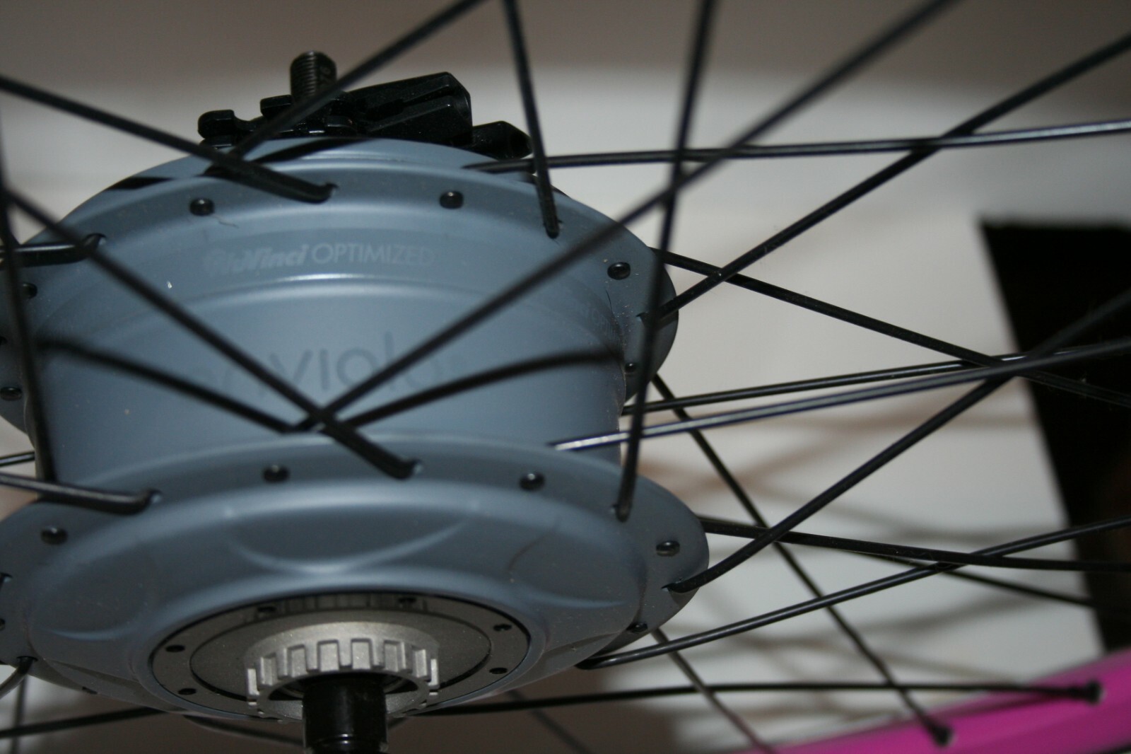 New Enviolo CVP Internally Geared Hub 36 Hole Solid Axle Wheel and Schwalbe Tire