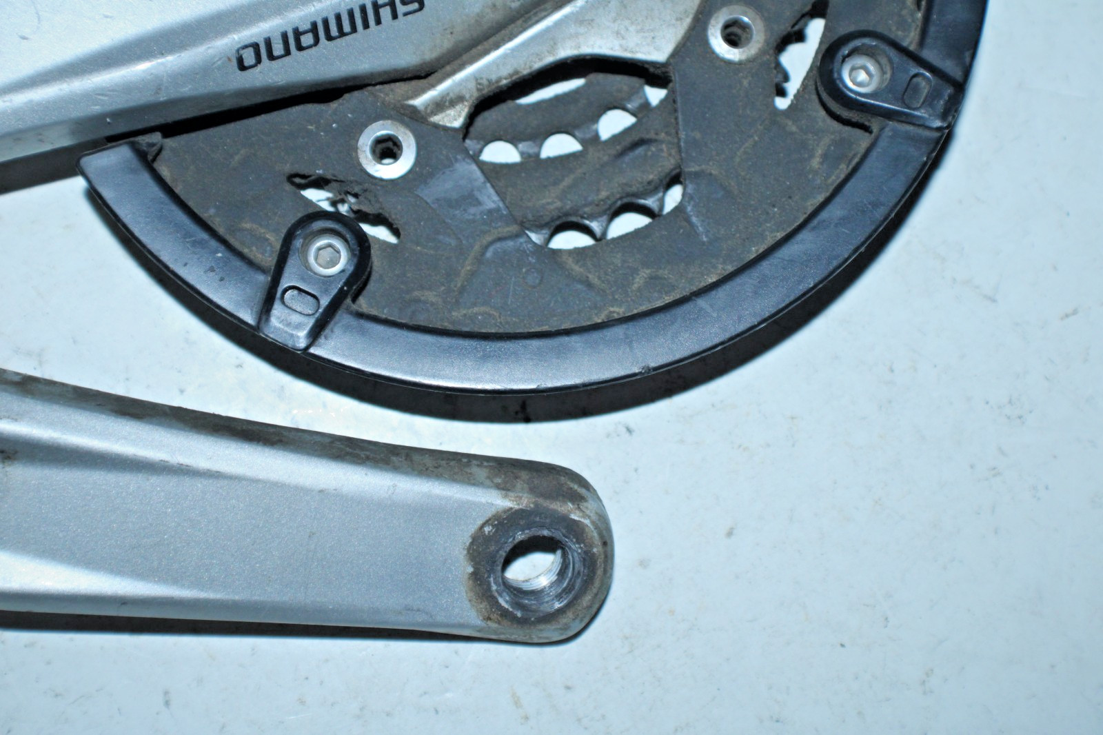 Shimano Crankset Silver Black 175mm 42/32/22T FC-M430/431 JIS Hybrid USA Shipper
