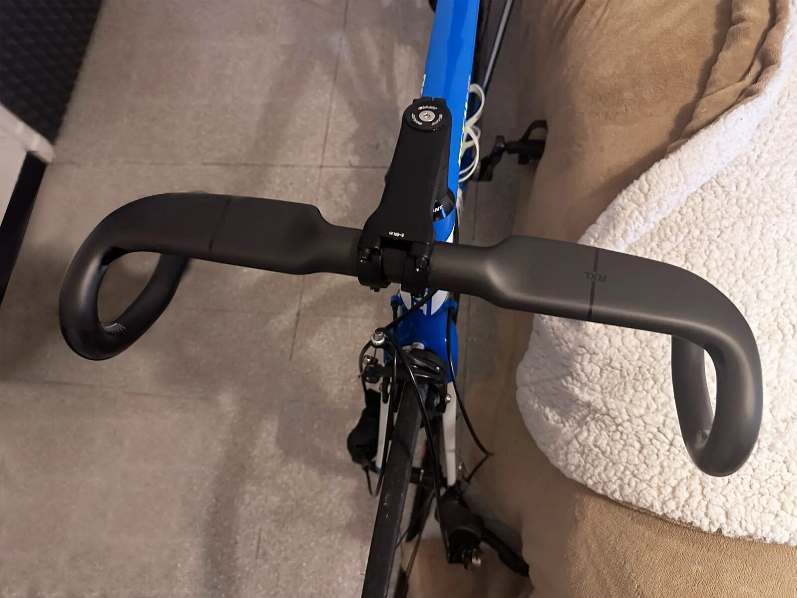 400/420/440mm Road Handlebar 31.8 Carbon Fiber New Arrival Cycling Bent Drop Bar