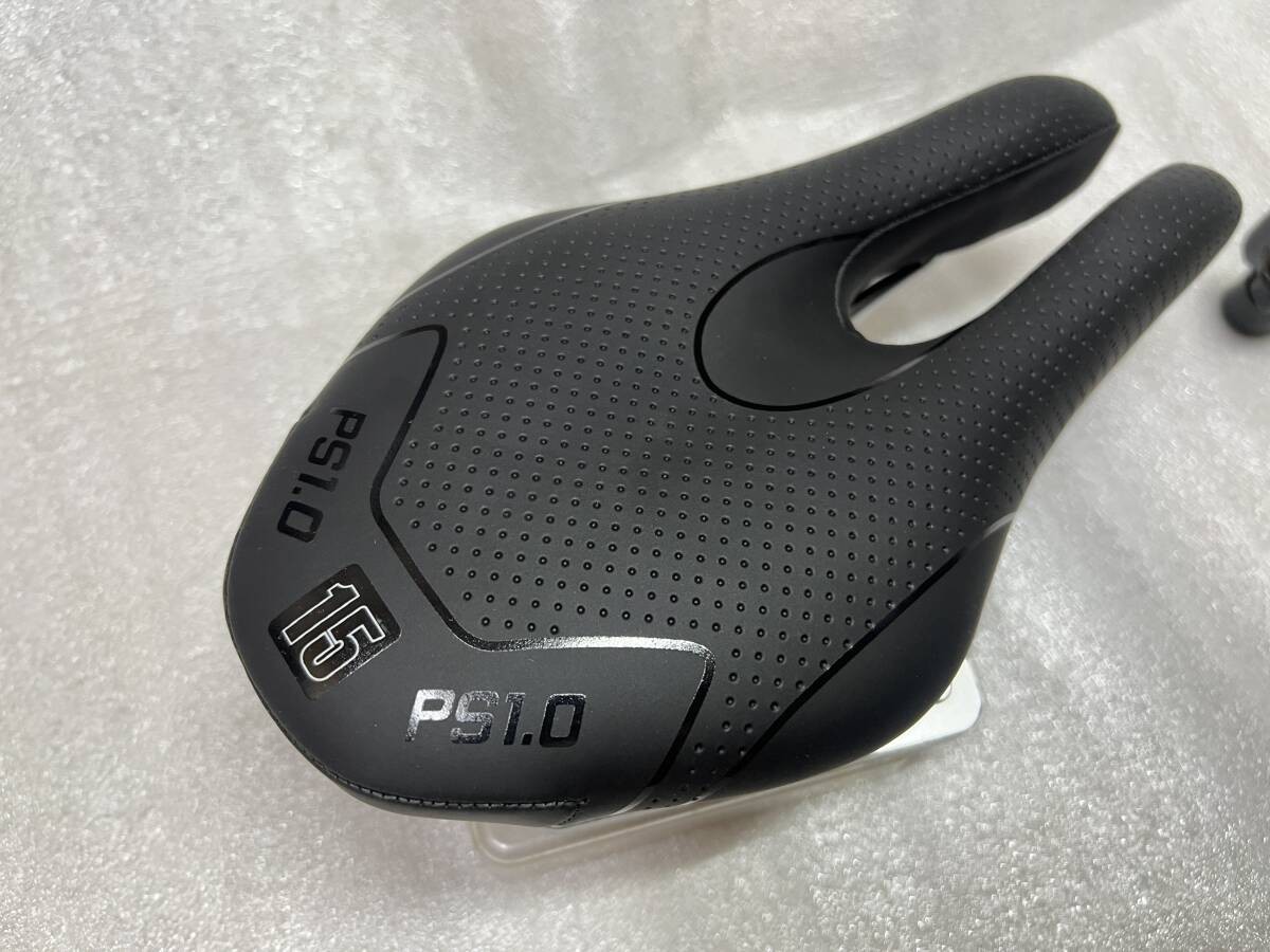 ISM PS1.0 Performance Short TT Saddle Black Cr-Mo Rail TT Bike 250x130mm New