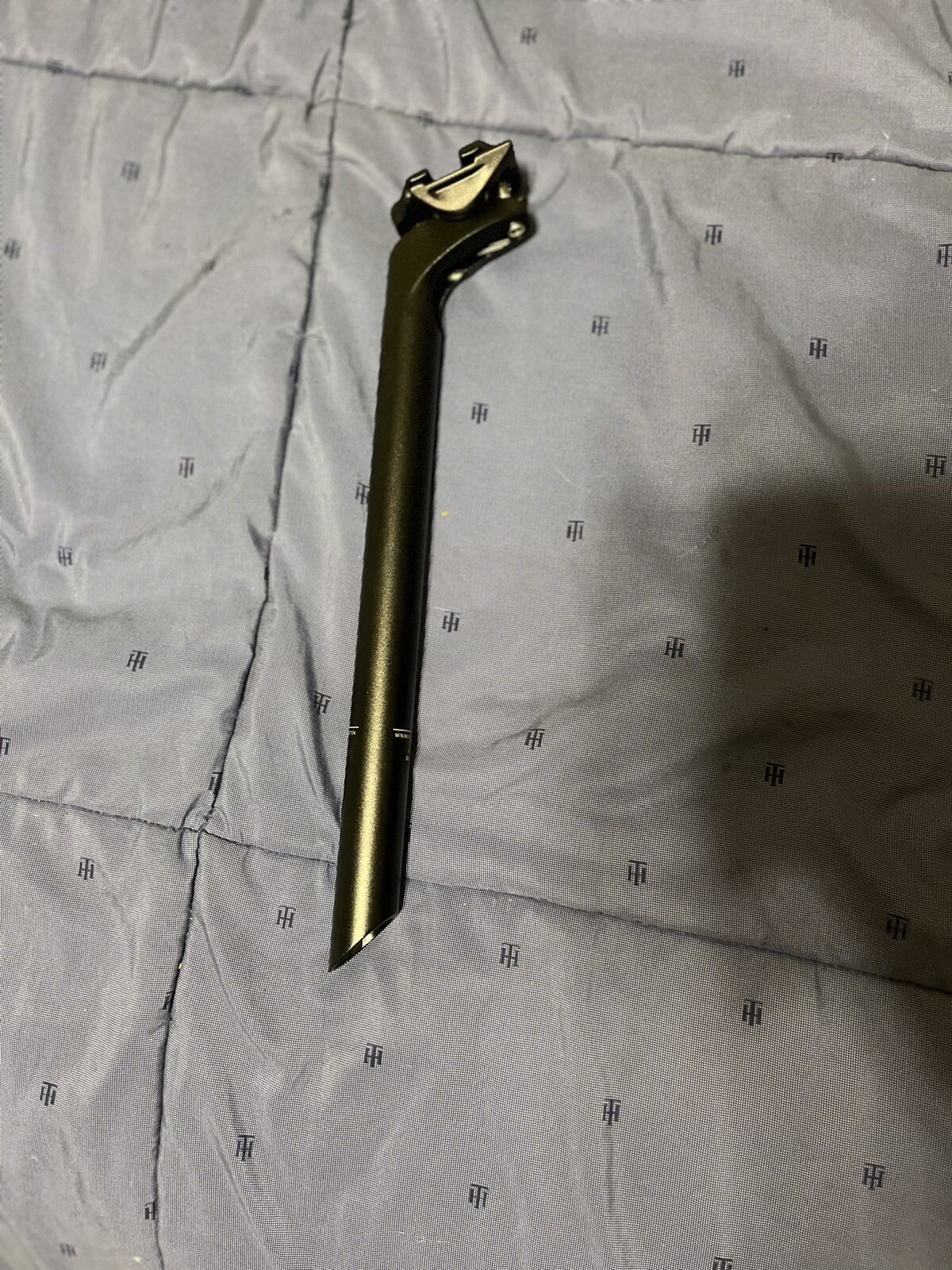 Zipp Service Course Seatpost – 27.2mm Diameter, 350mm Length, Zero Offset, Bead