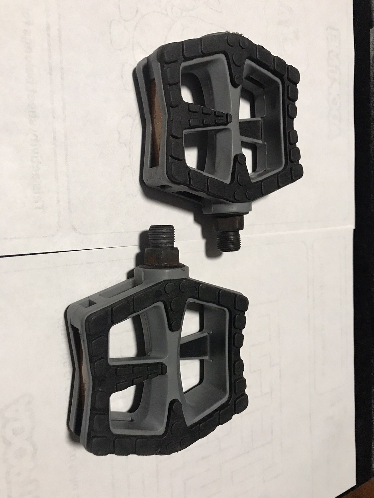Wellgo K79 Nylon Bicycle Platform Pedals 9/16 Flats MTB BMX City Rubber Grip