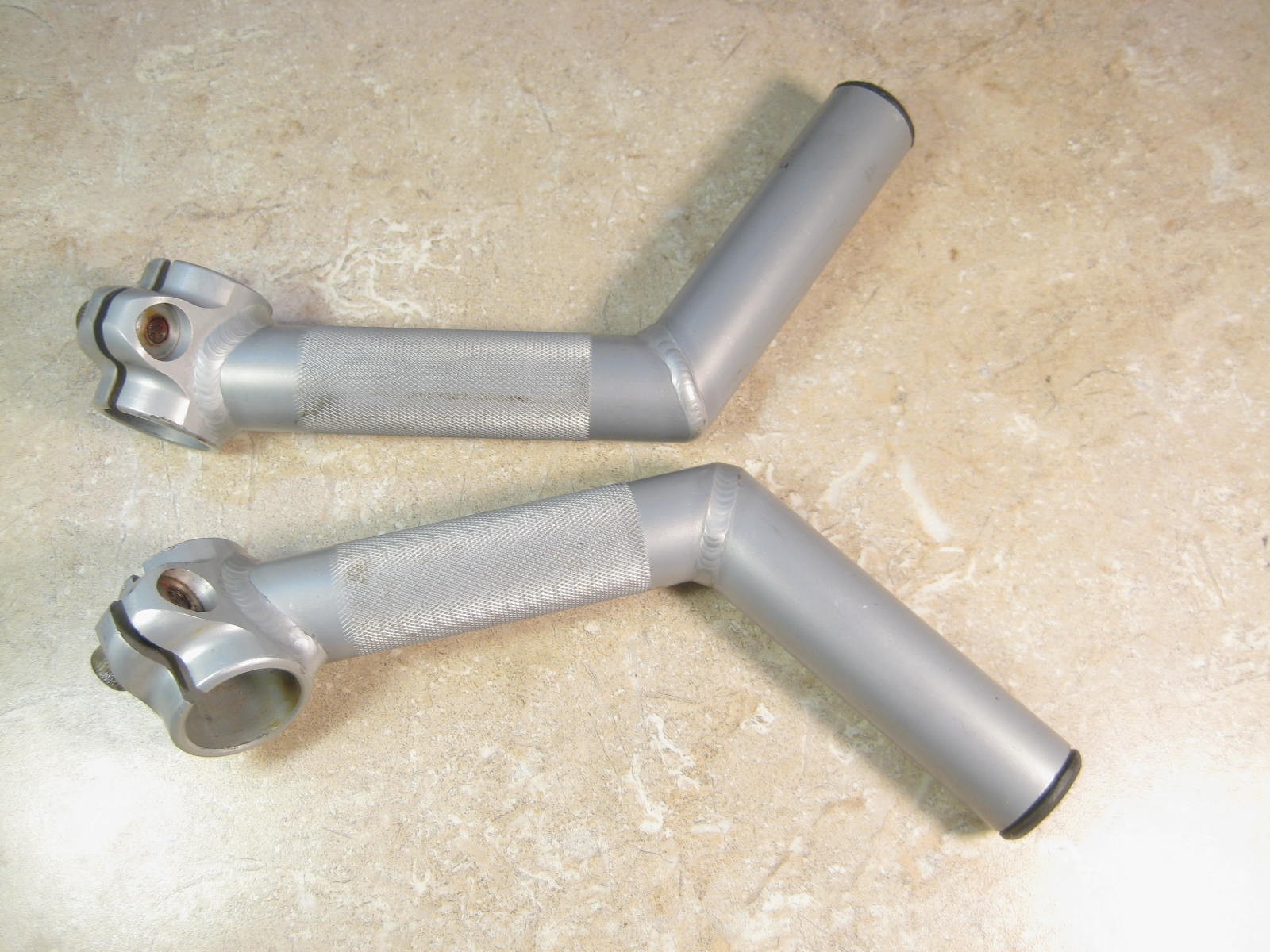 Control Tech Control Stix II Lite 8″ MTB Bar Ends Silver Controltech