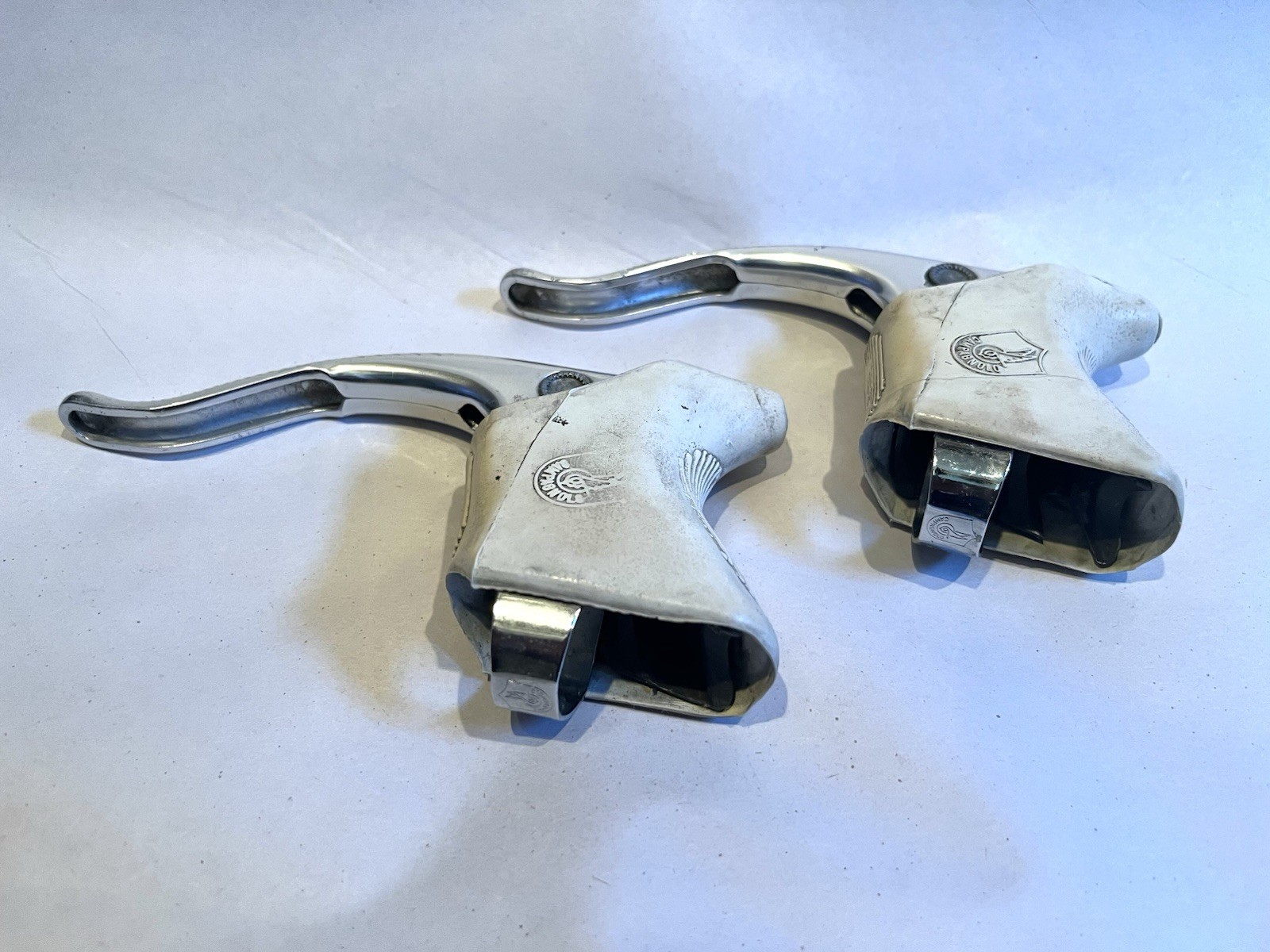 Vintage Campagnolo C-Record Road Drop Bar Brake Levers 23.8mm White Hoods