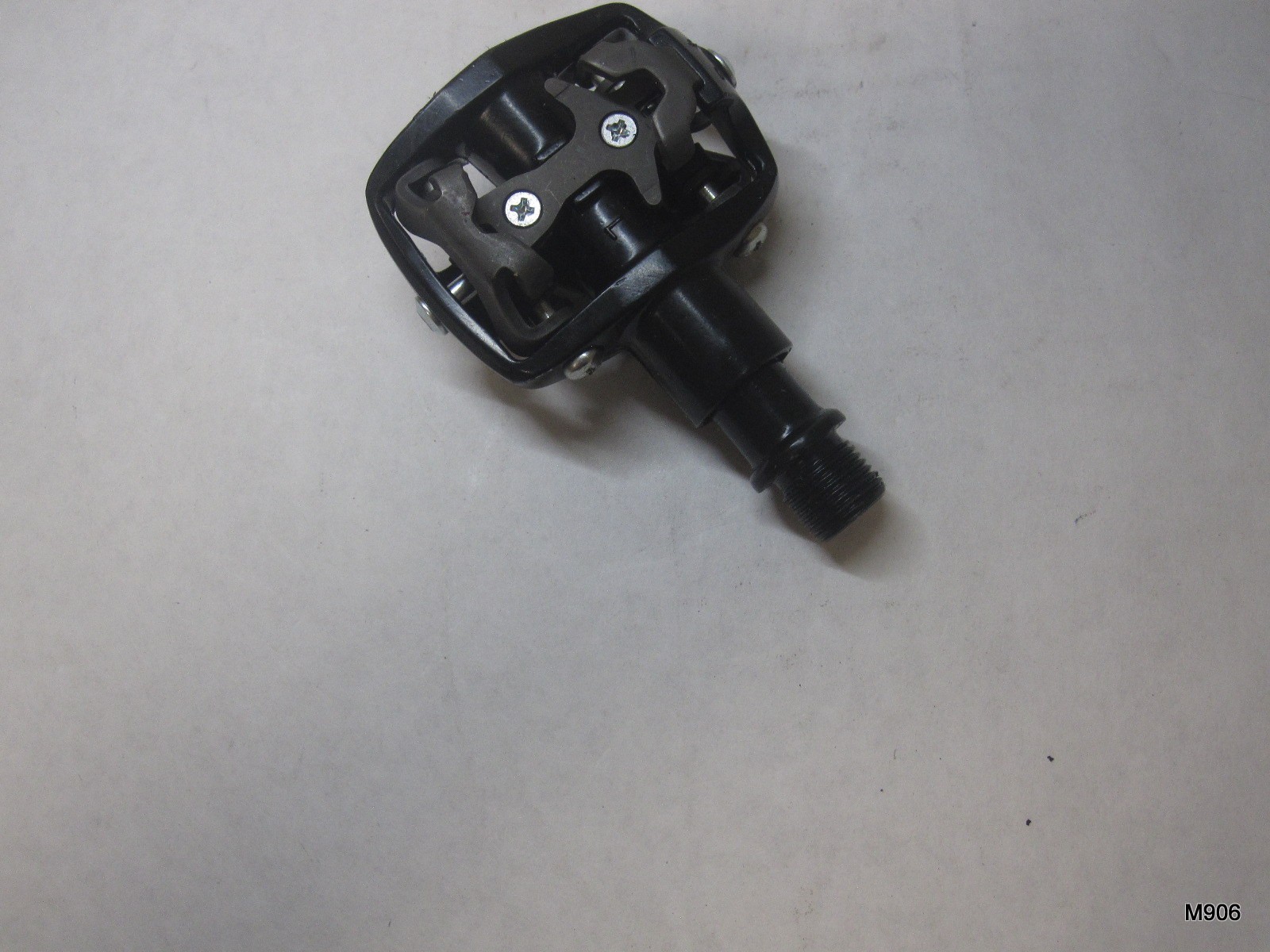 SINGLE LH Wellgo Mtb Mountain Bike Pedal and Cleat Spd Compatible WPD-823DU
